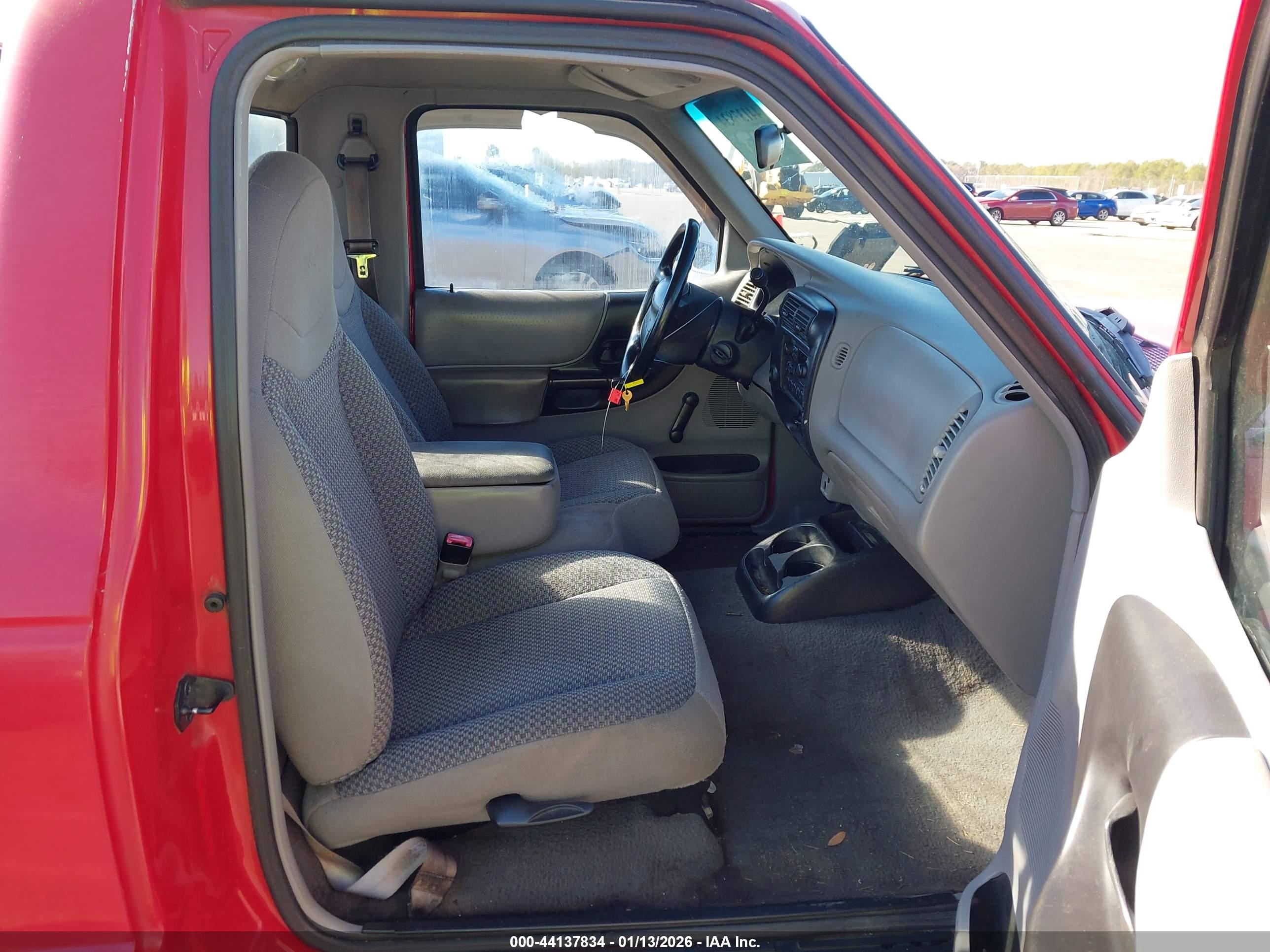 FORD RANGER image 5