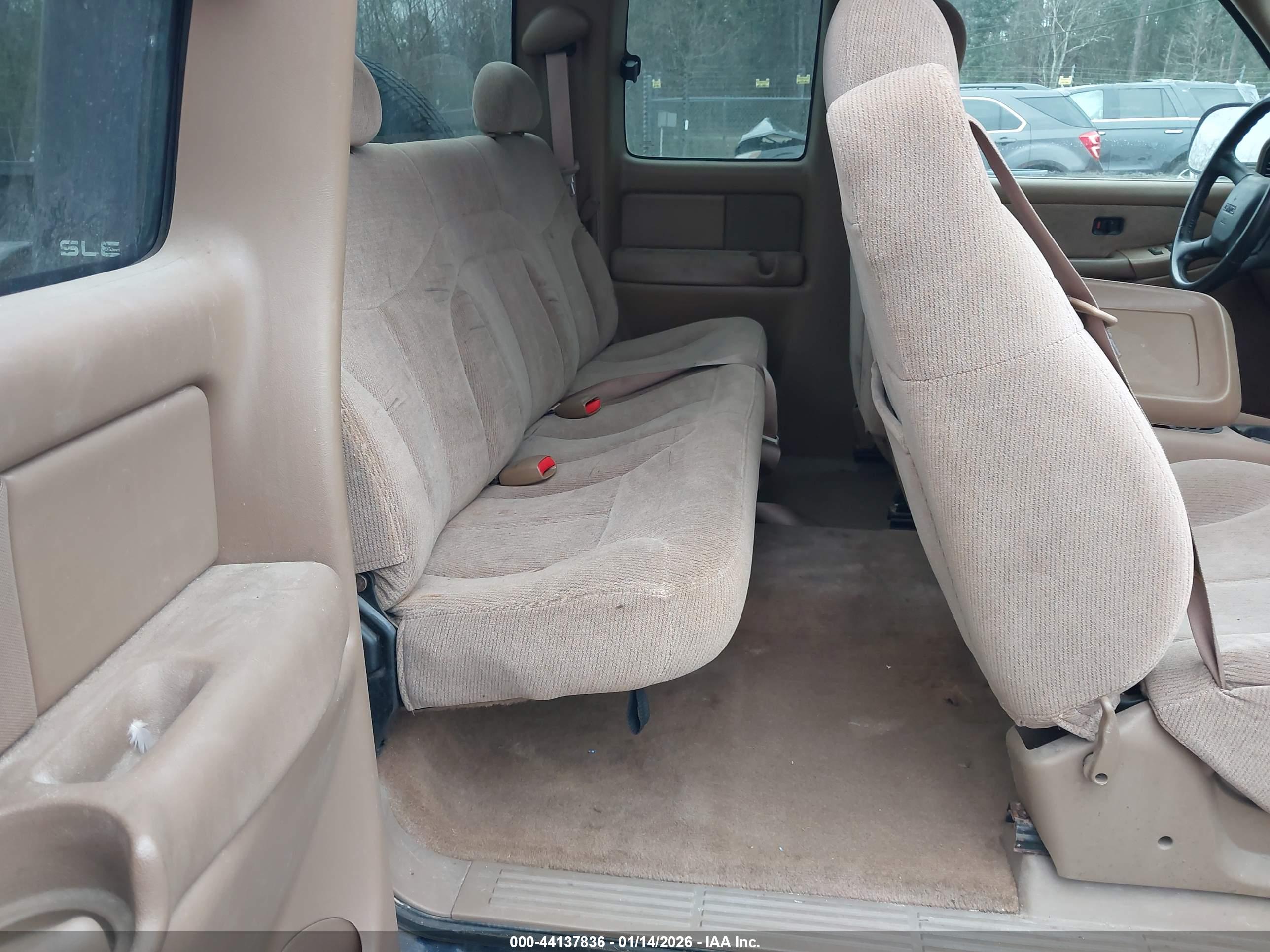 GMC SIERRA image 8
