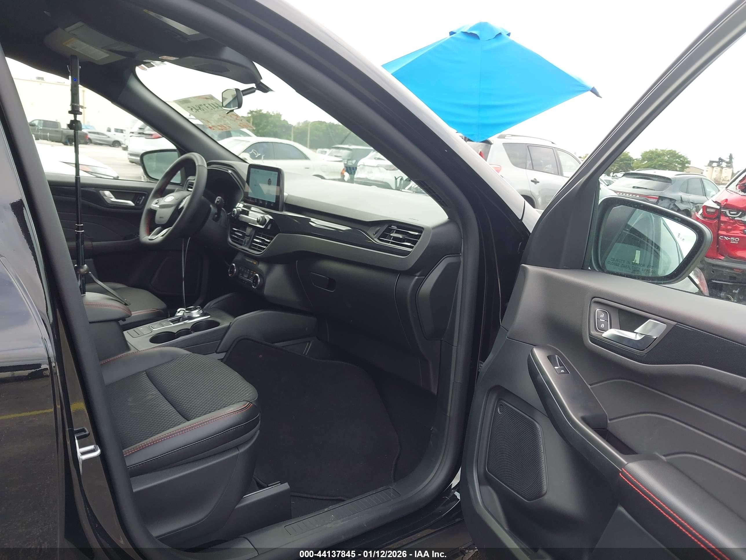 FORD ESCAPE image 5