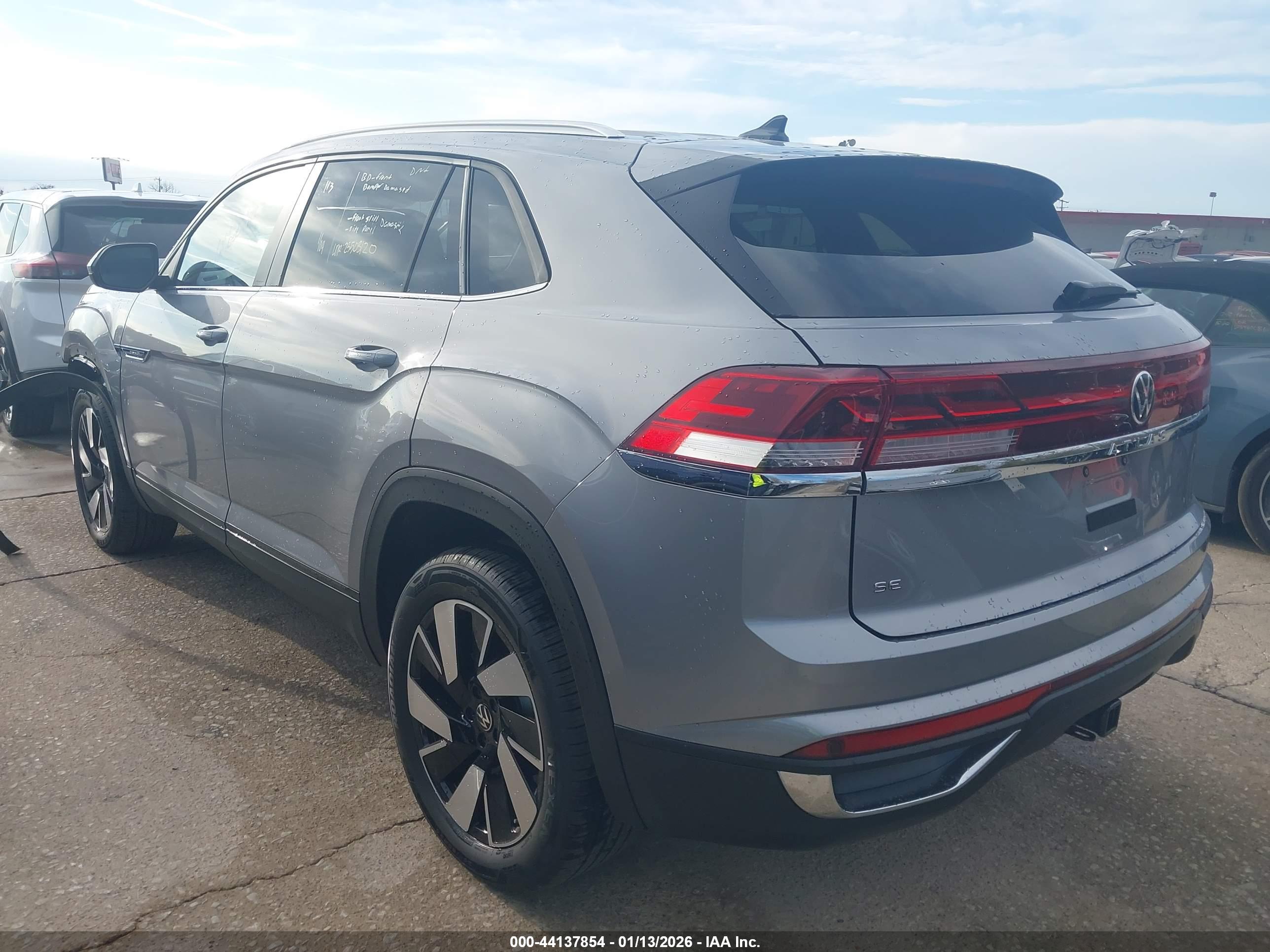 VOLKSWAGEN ATLAS image 3