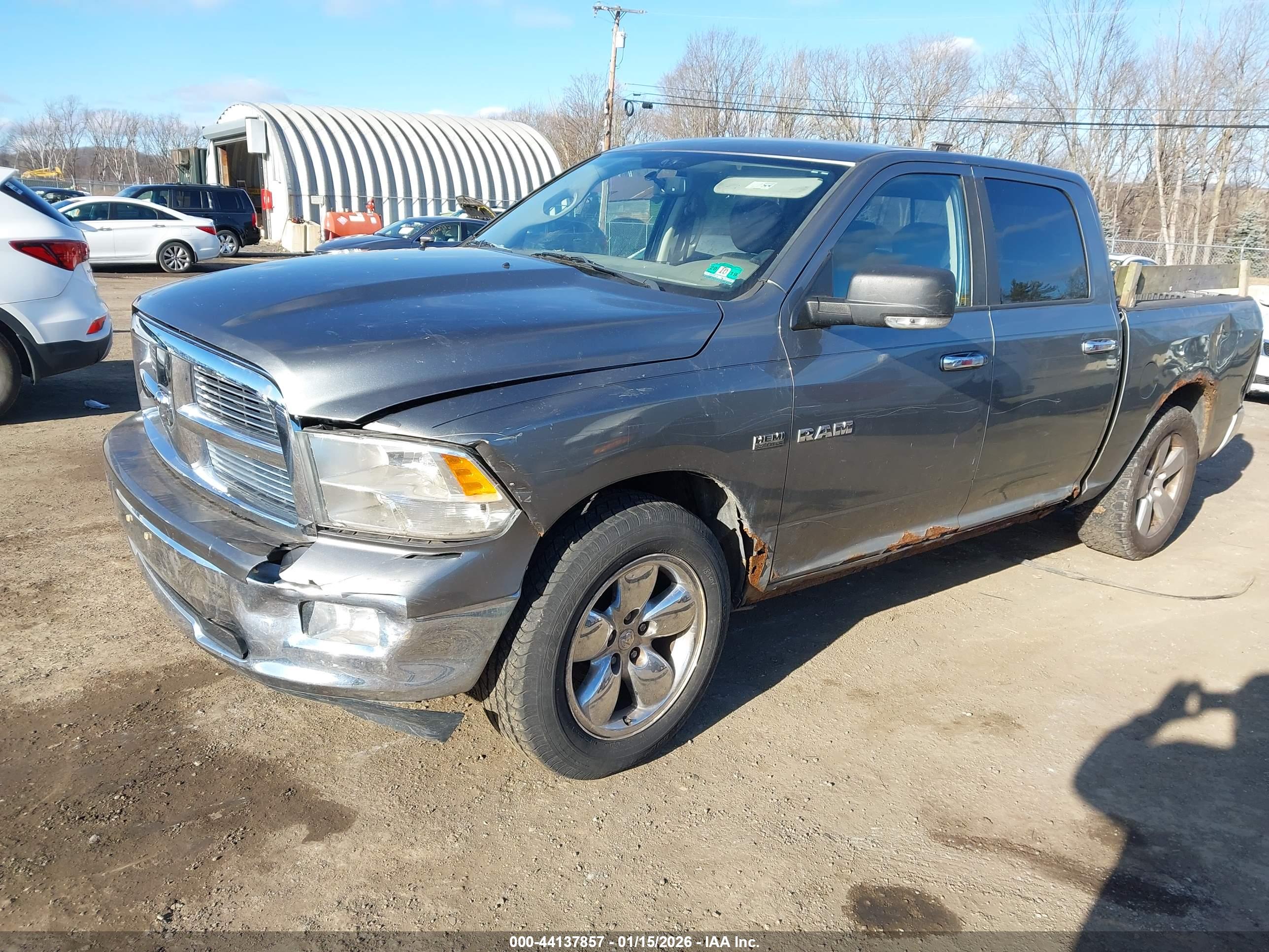 DODGE RAM image 2
