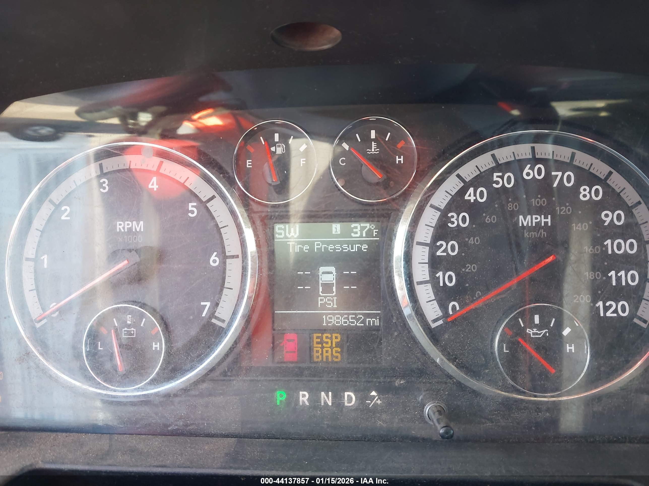 DODGE RAM image 7
