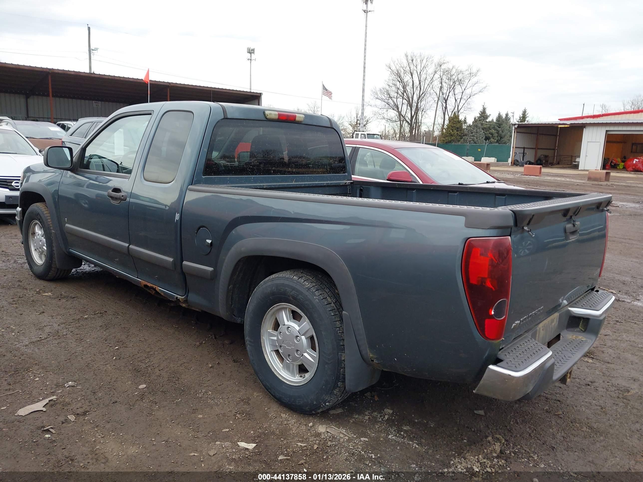 CHEVROLET COLORADO image 3