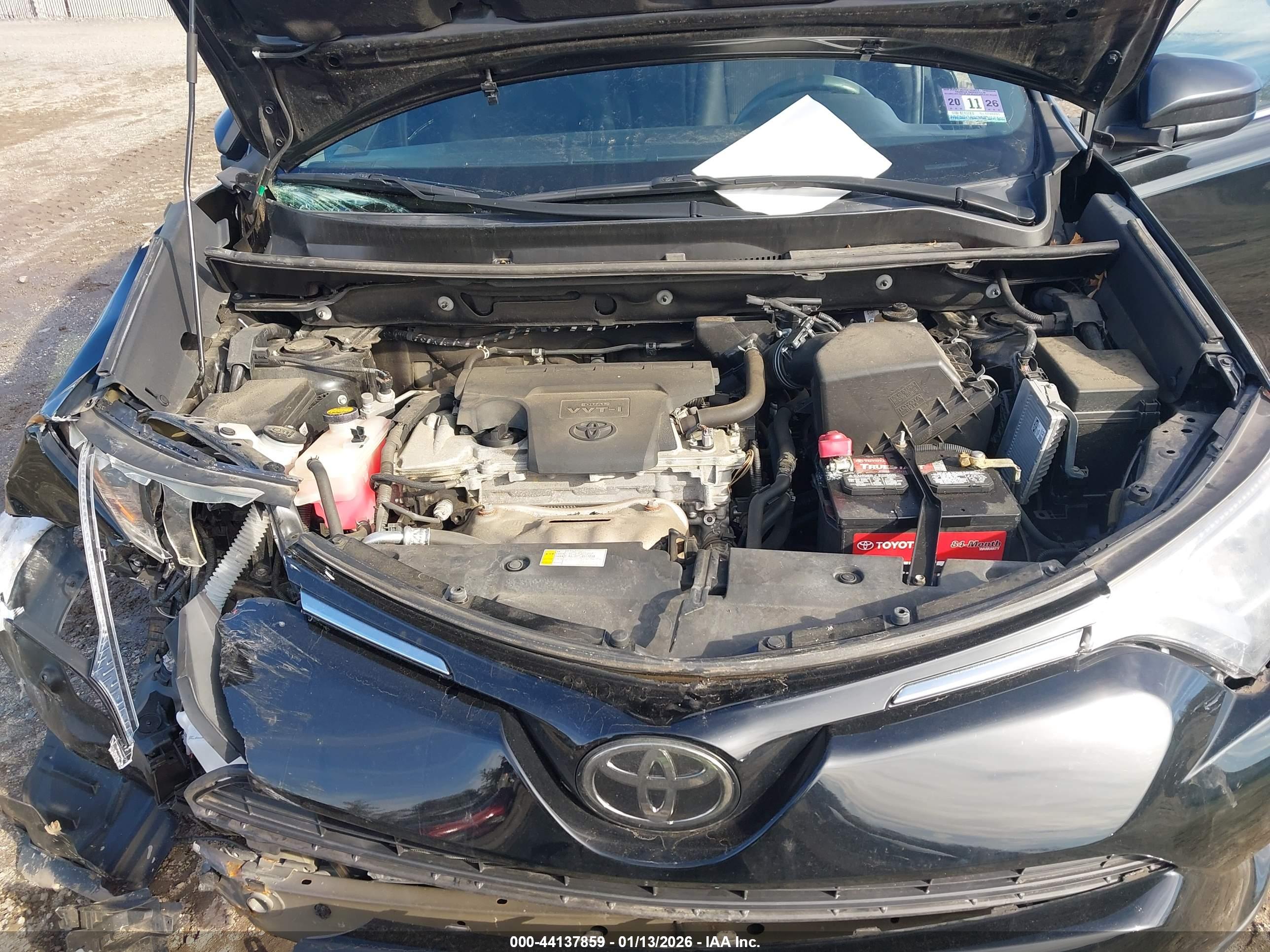 TOYOTA RAV4 image 10