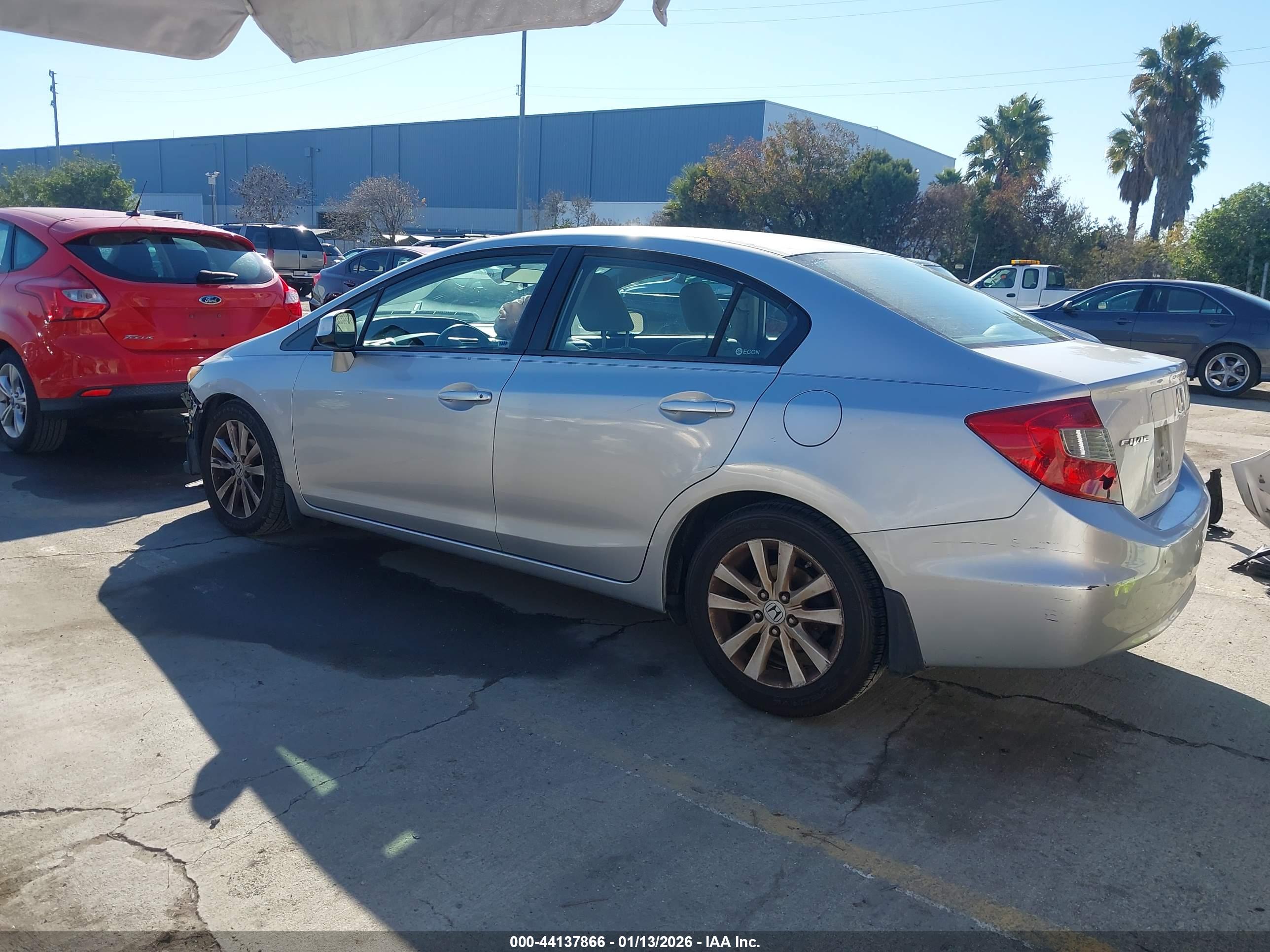 HONDA CIVIC image 3