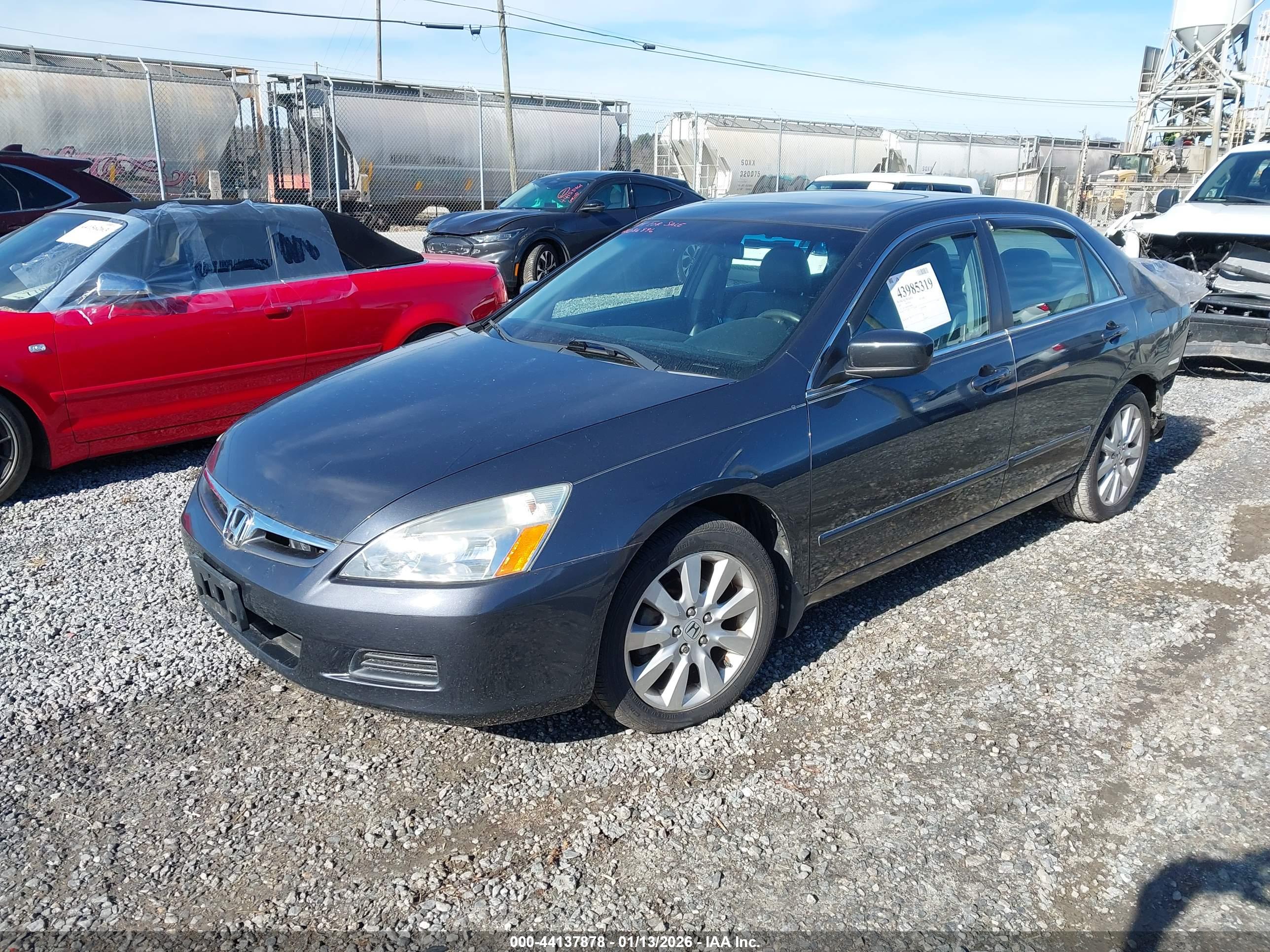 HONDA ACCORD image 2