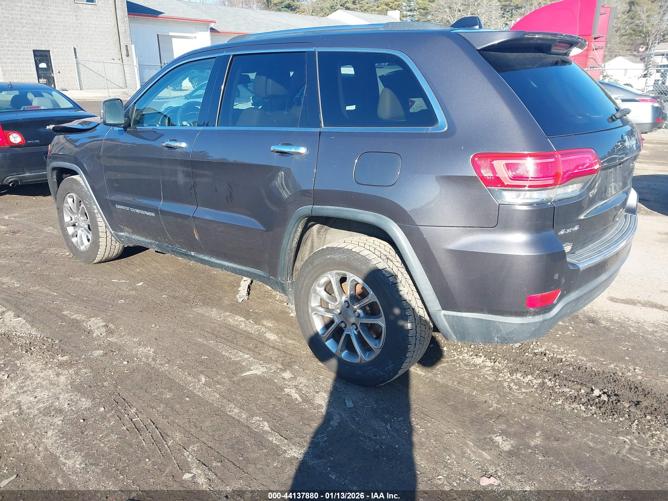 JEEP GRAND image 3