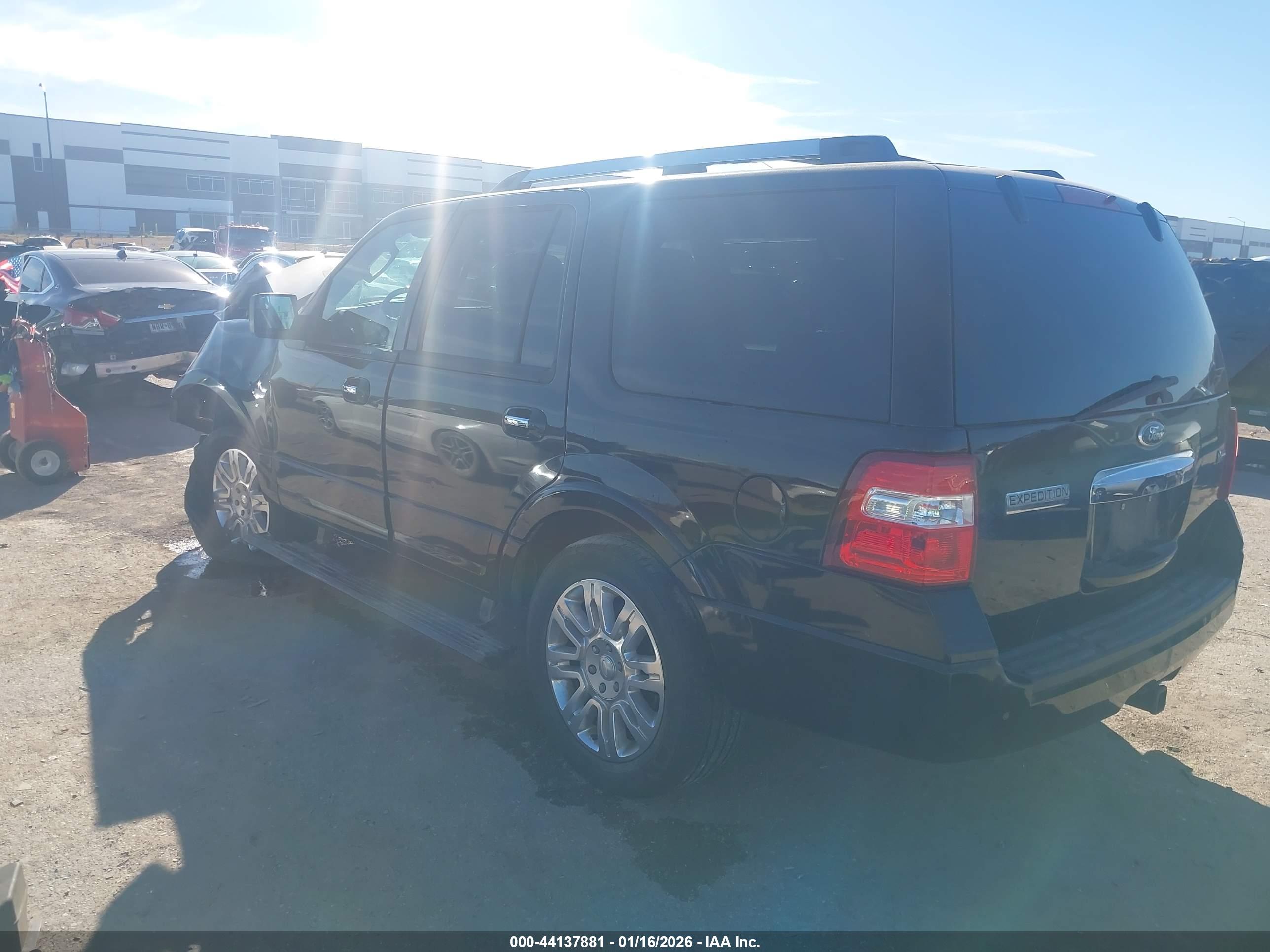 FORD EXPEDITION image 3