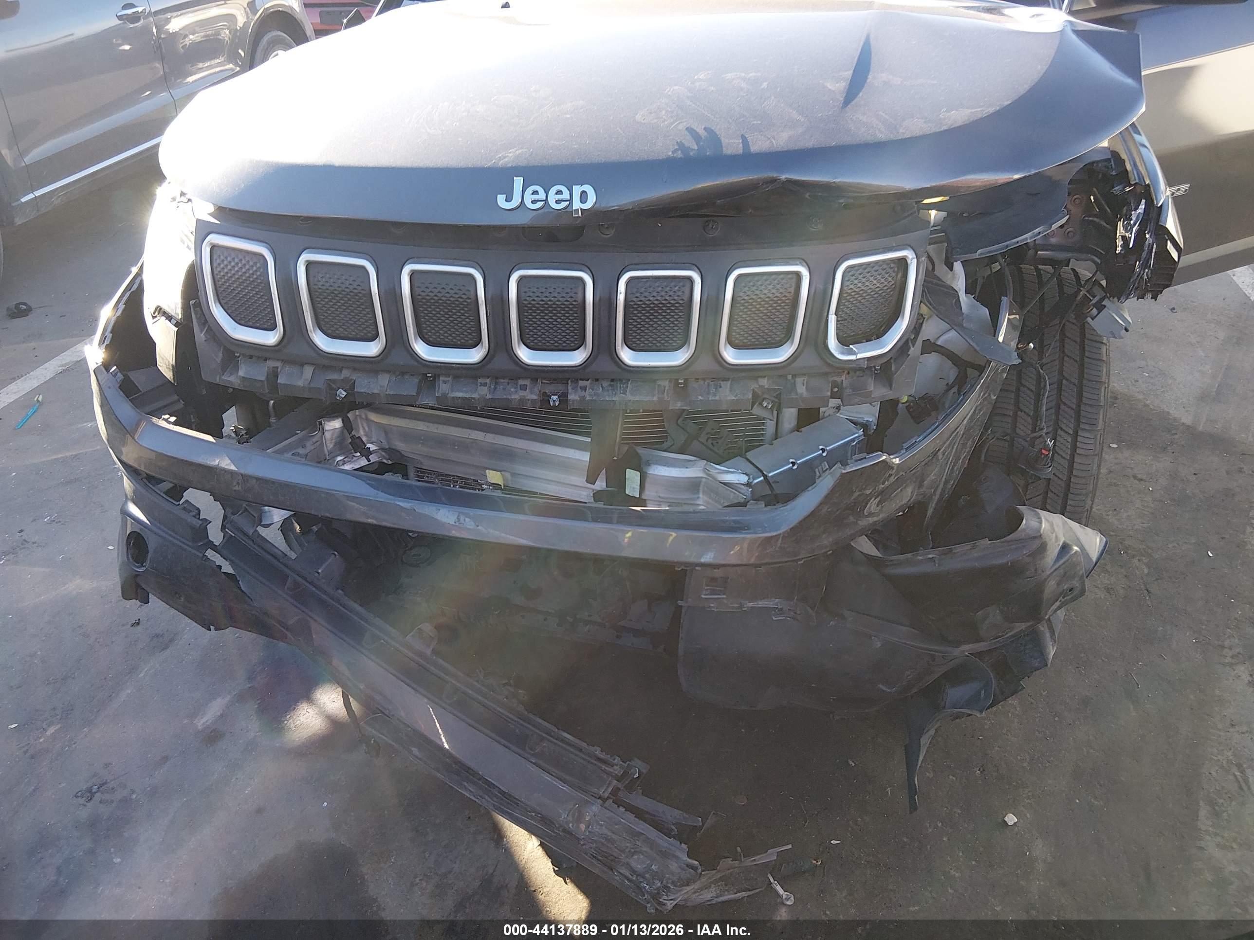 JEEP COMPASS image 6