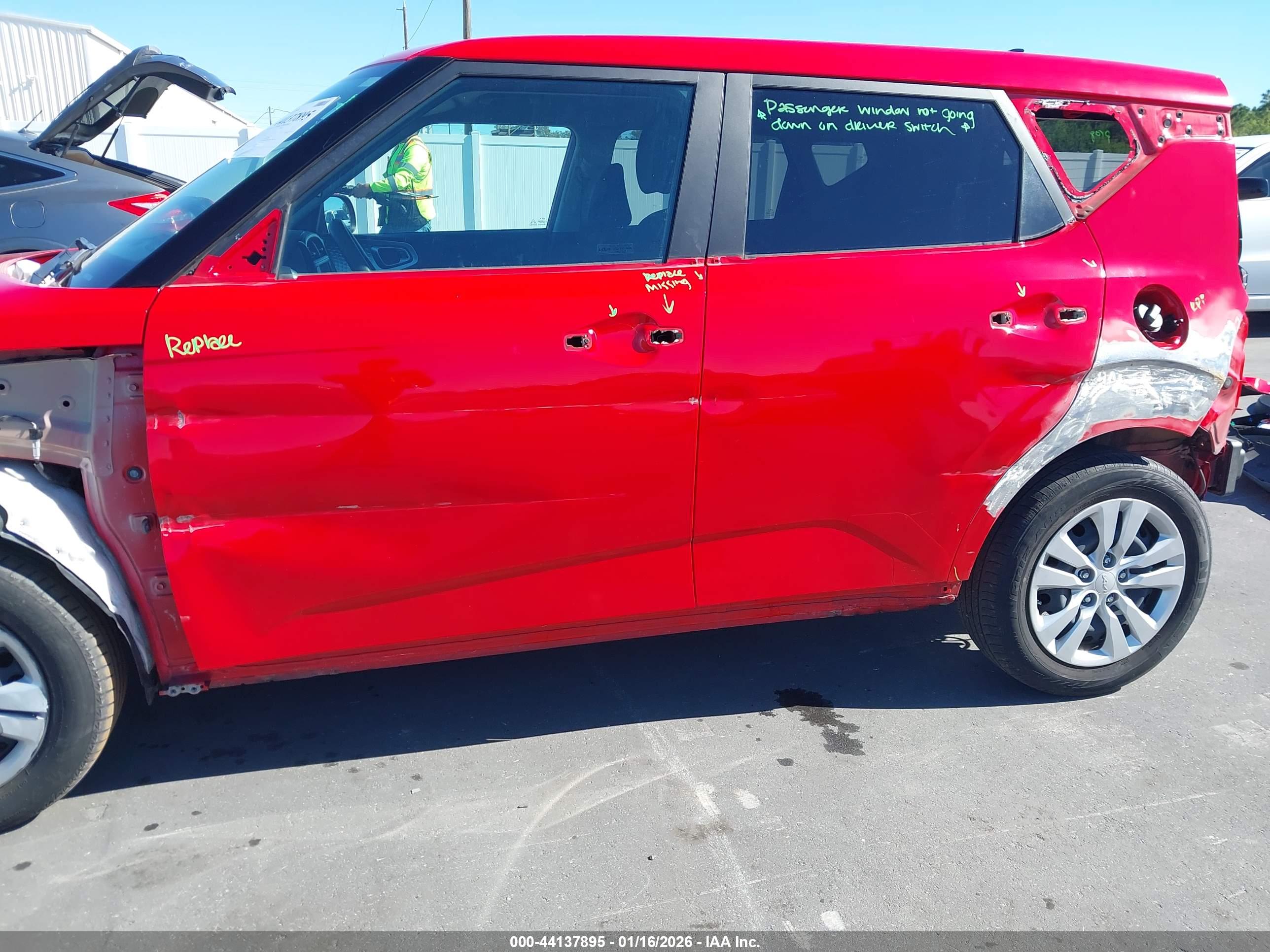 KIA SOUL image 6