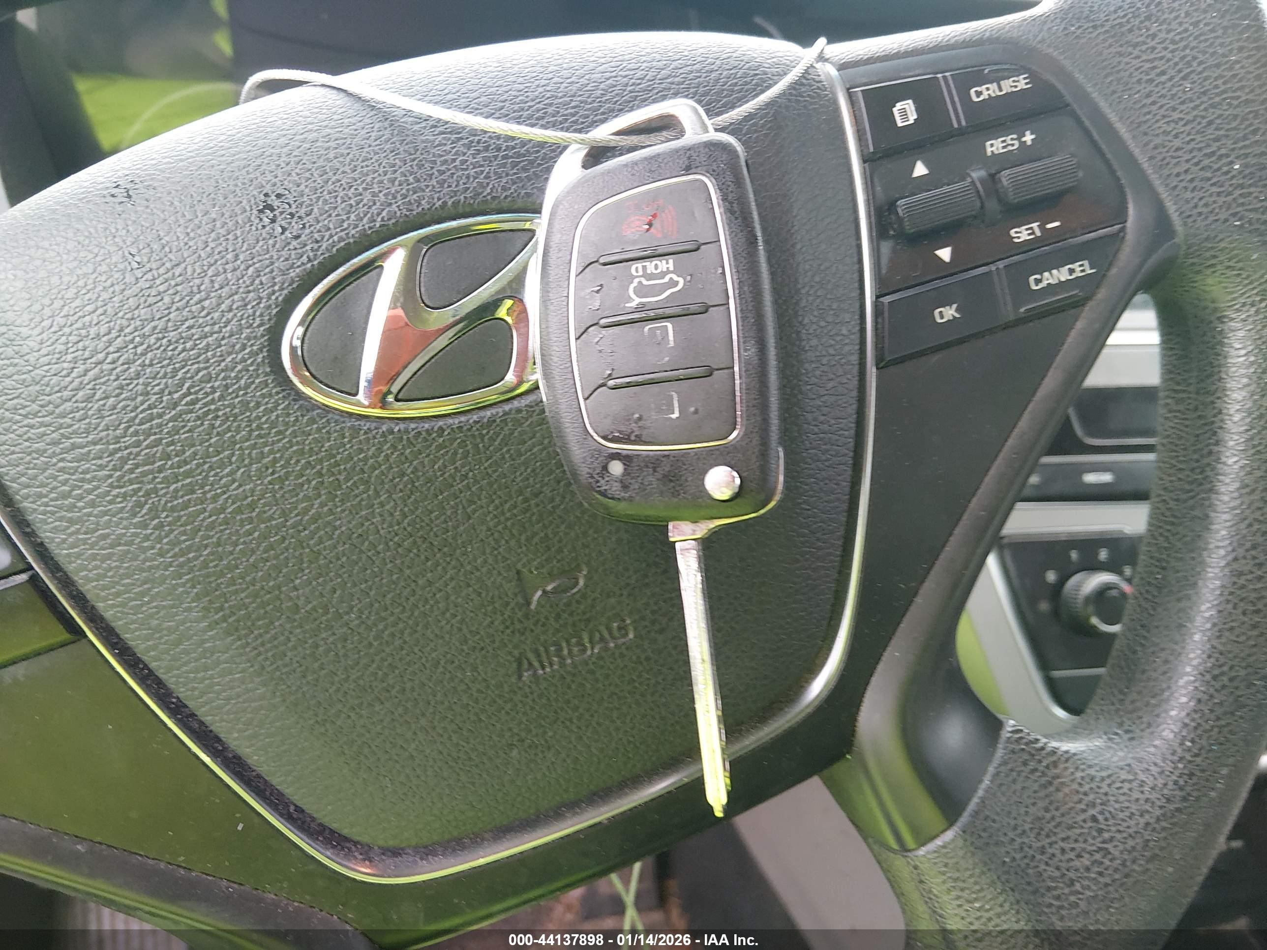 HYUNDAI SONATA image 11