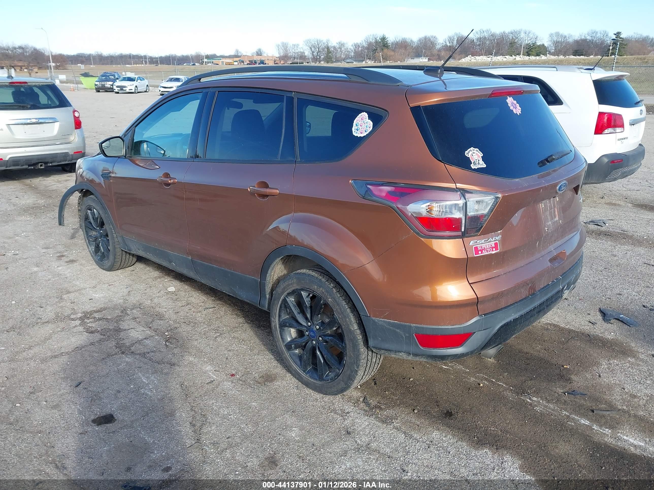 FORD ESCAPE image 3