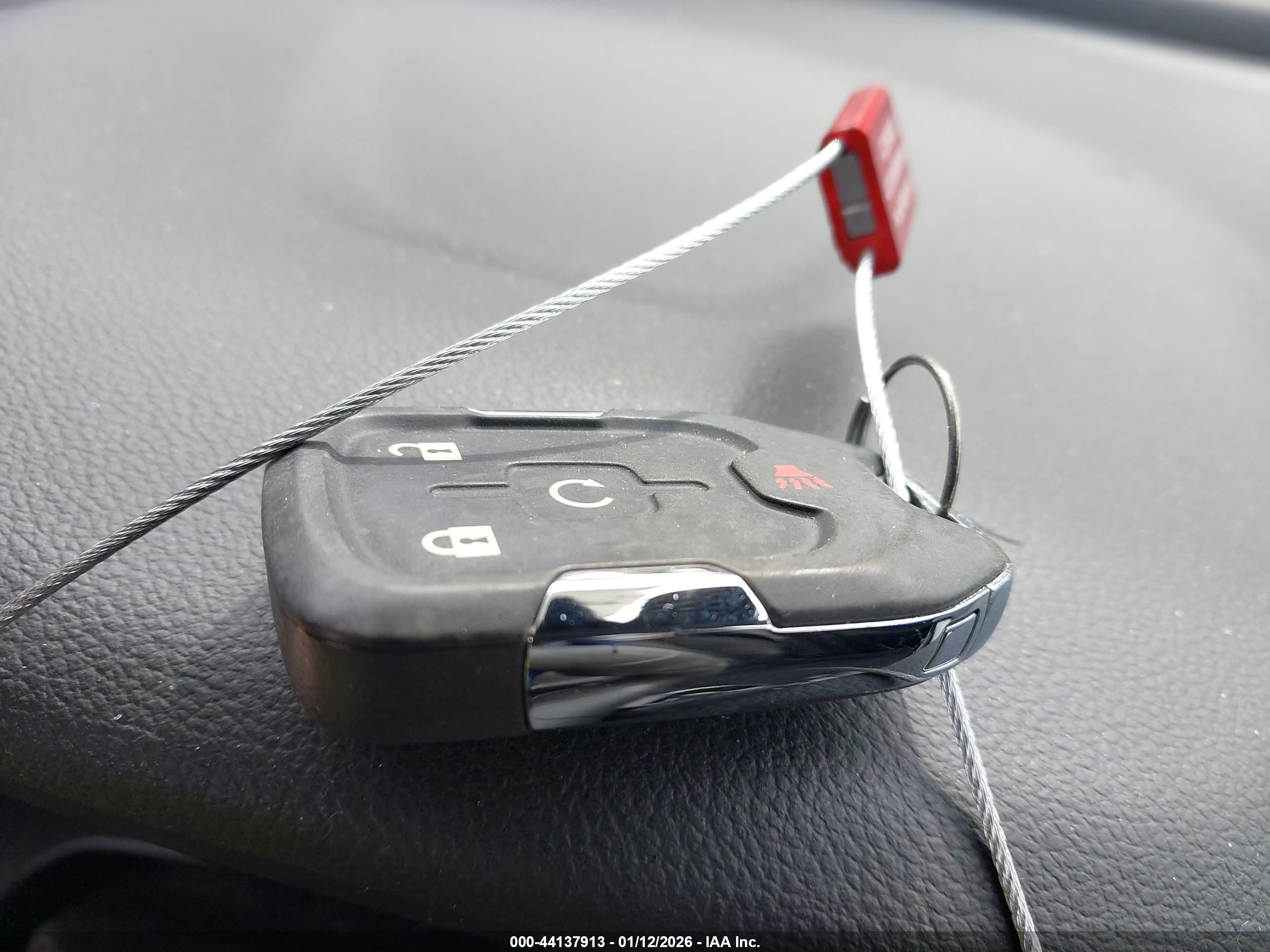 GMC TERRAIN image 11