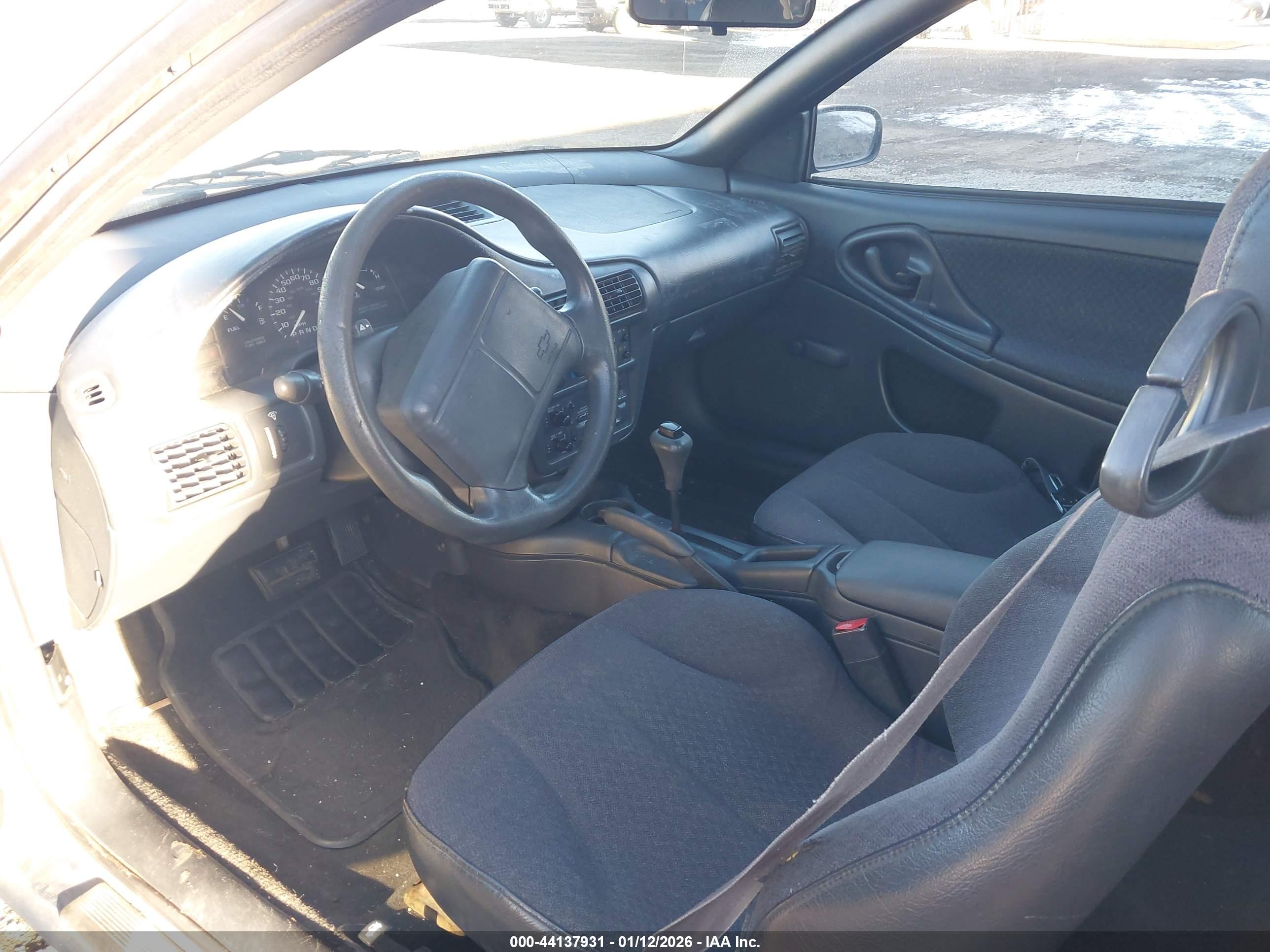 CHEVROLET CAVALIER image 5