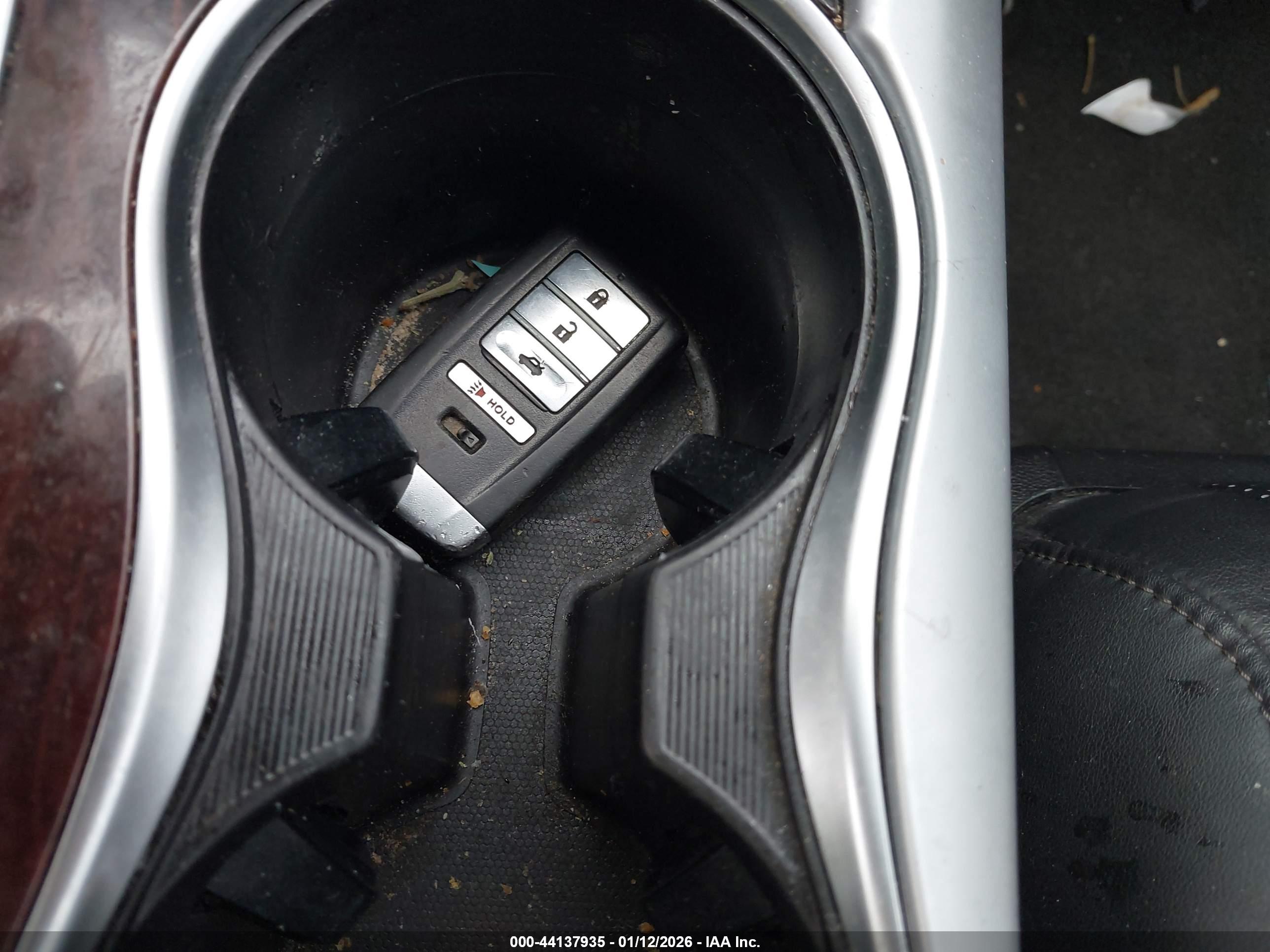 ACURA TLX image 11
