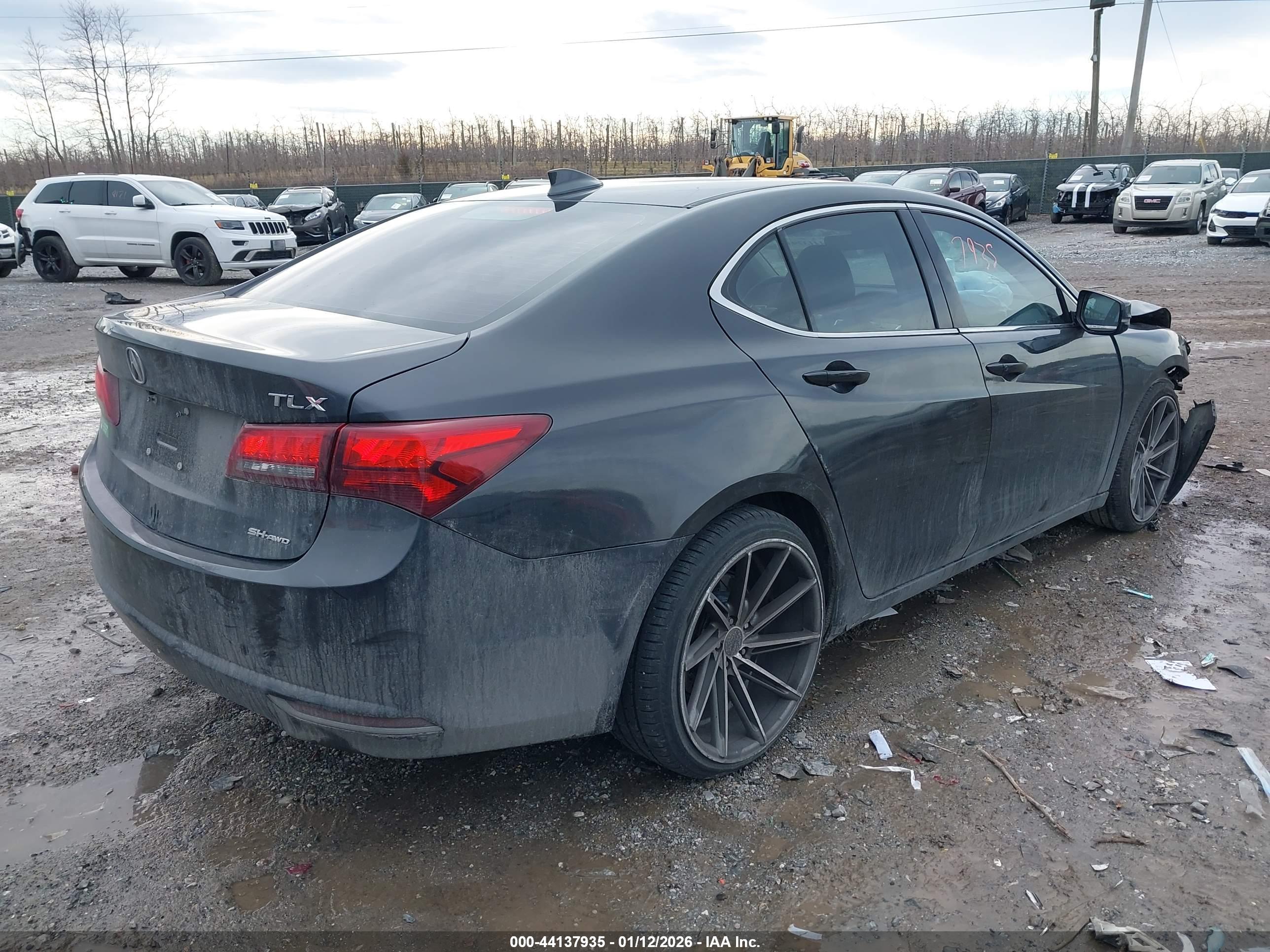 ACURA TLX image 4