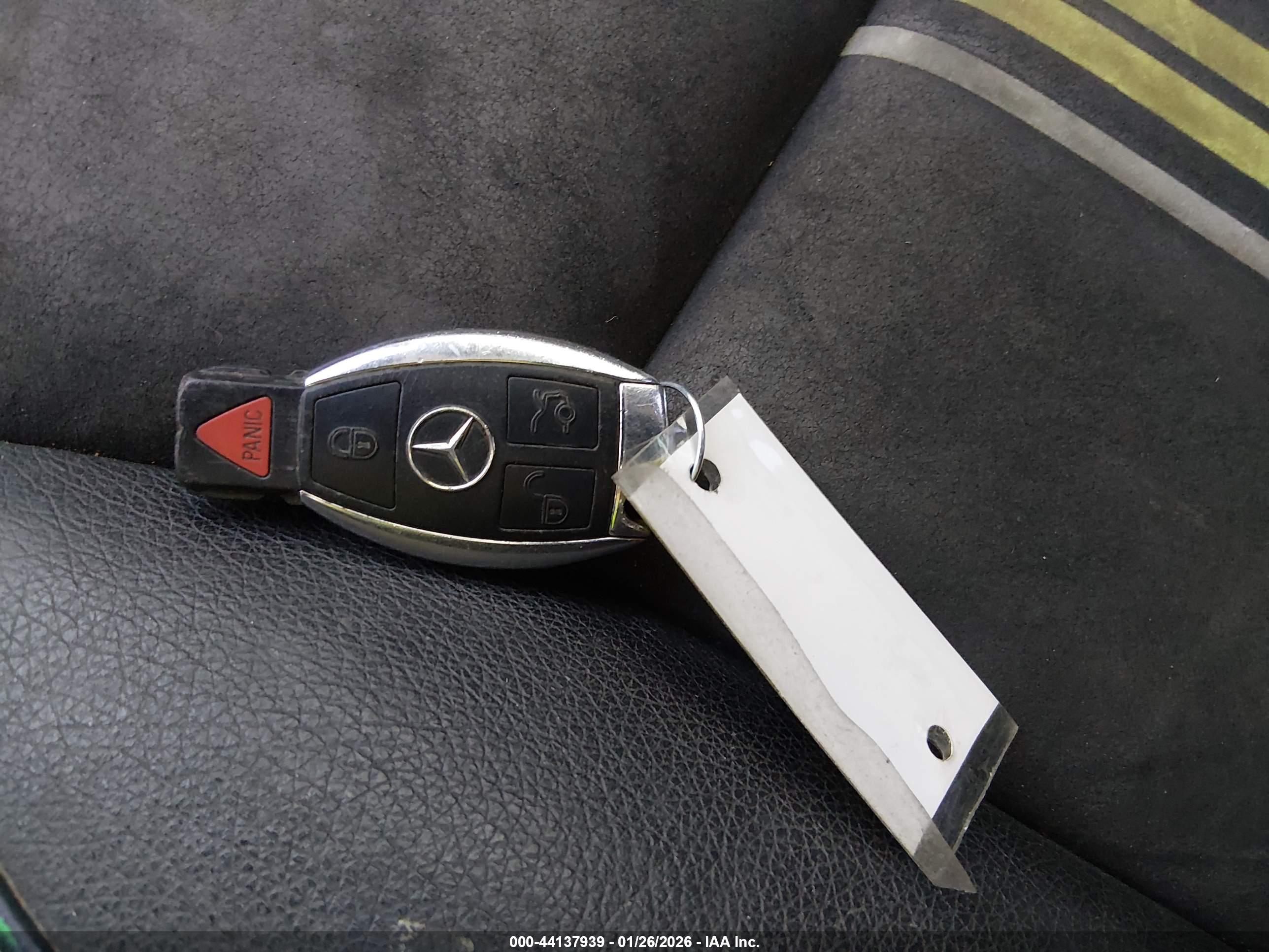 MERCEDES-BENZ CLA image 11