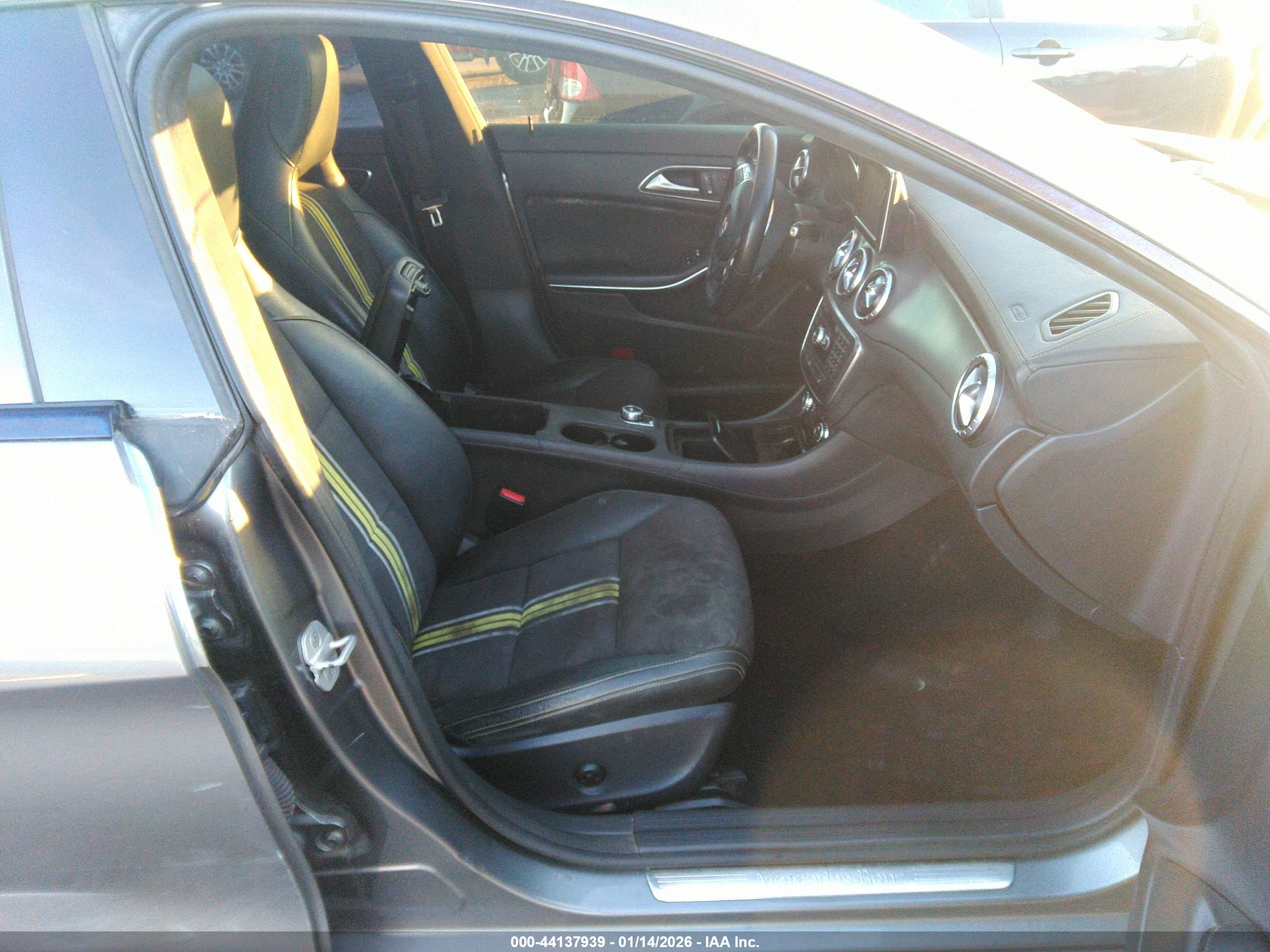 MERCEDES-BENZ CLA image 5