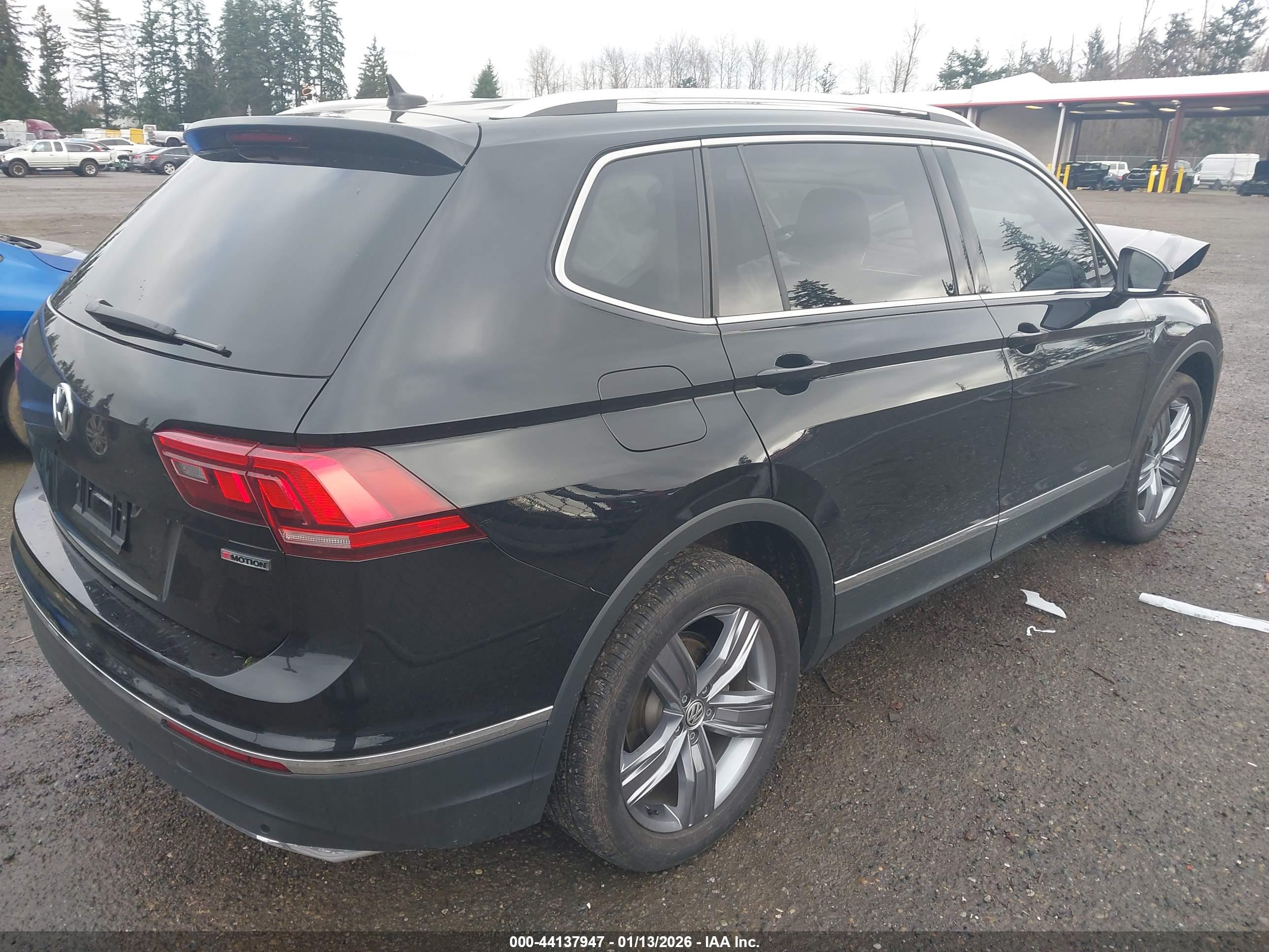 VOLKSWAGEN TIGUAN image 4