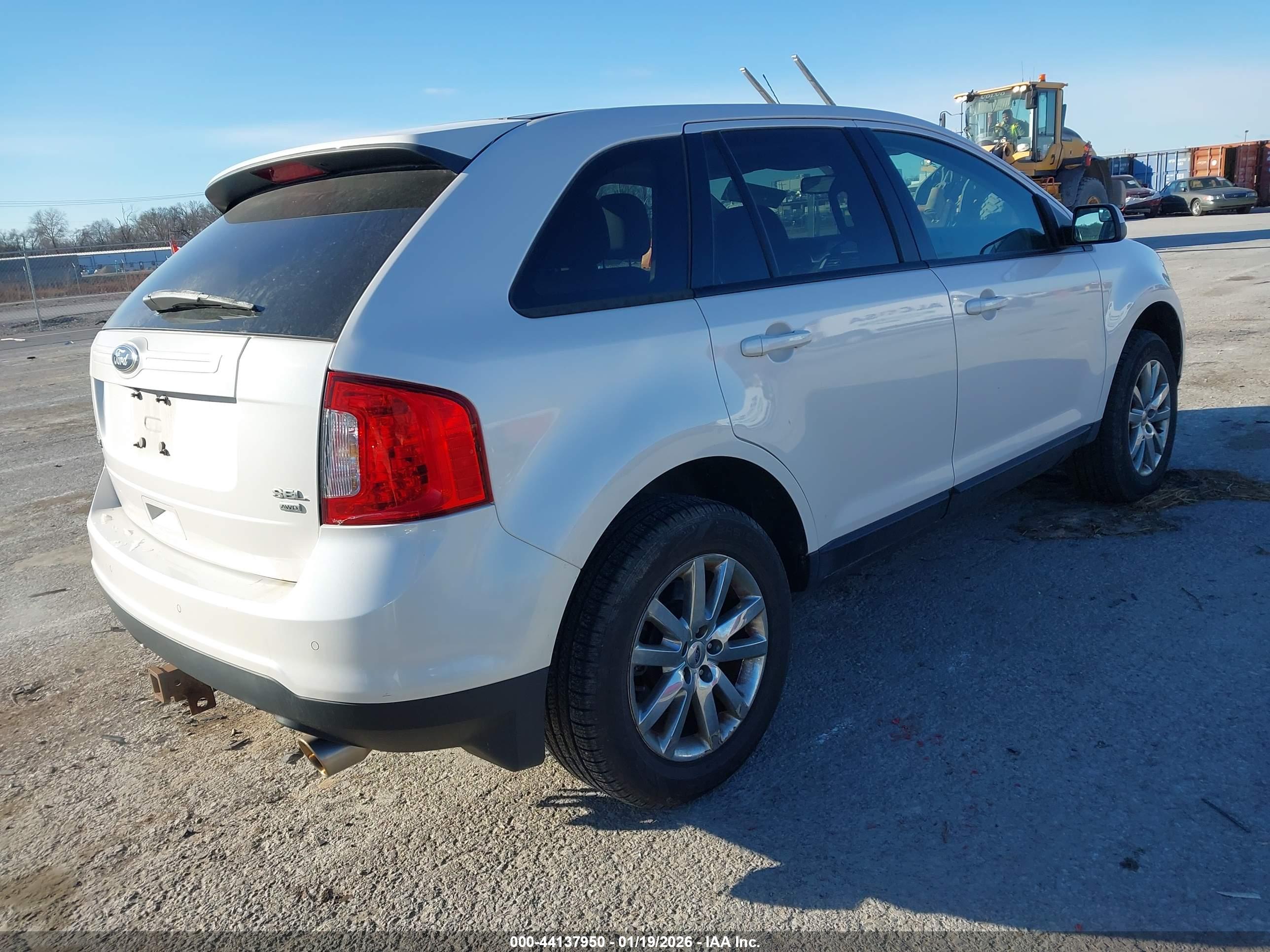 FORD EDGE image 4