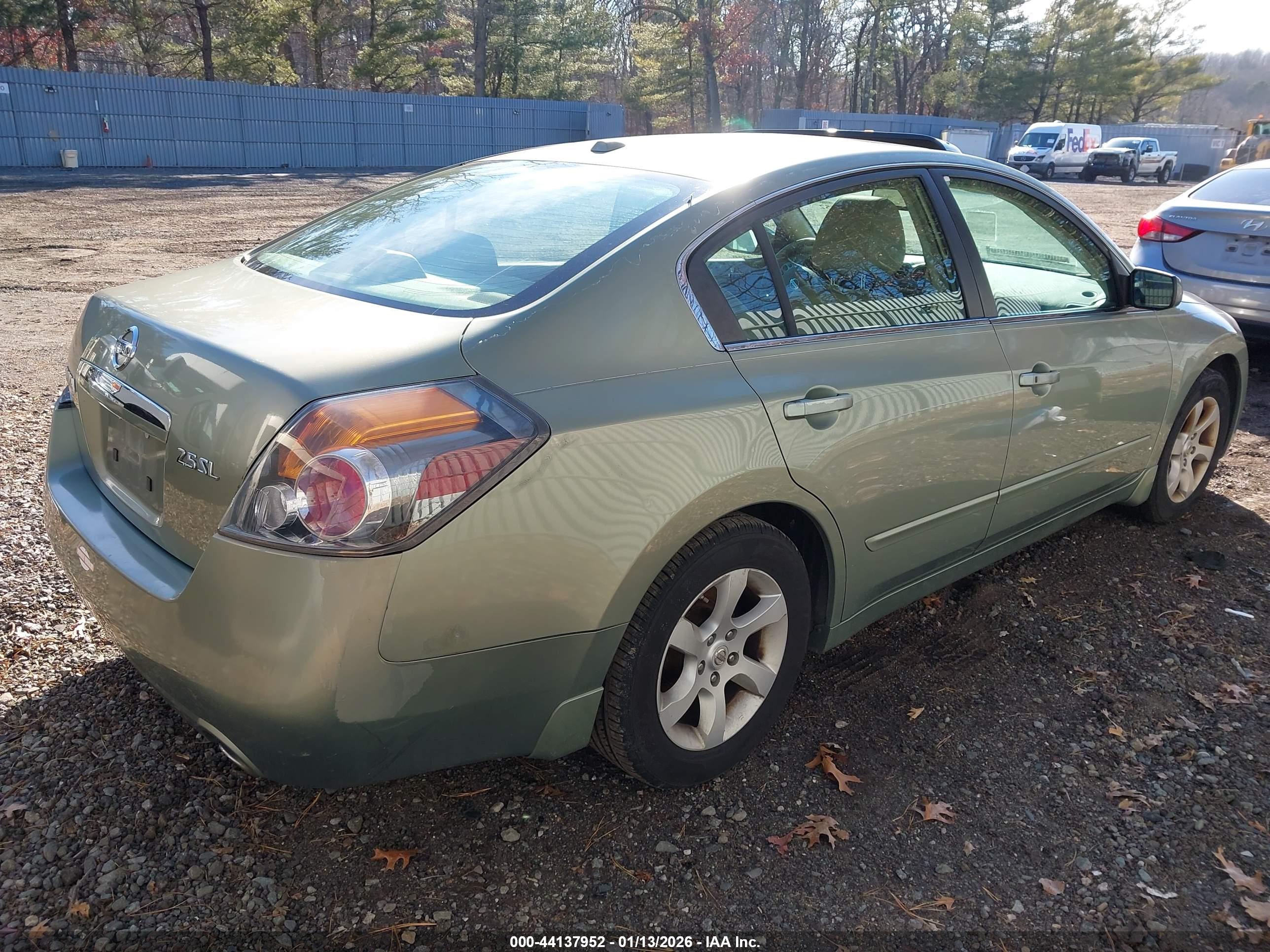 NISSAN ALTIMA image 4