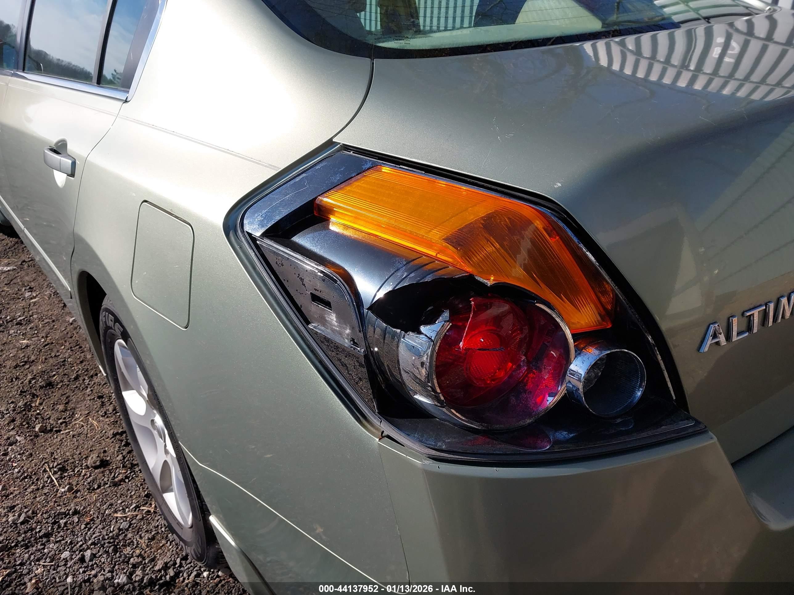 NISSAN ALTIMA image 6