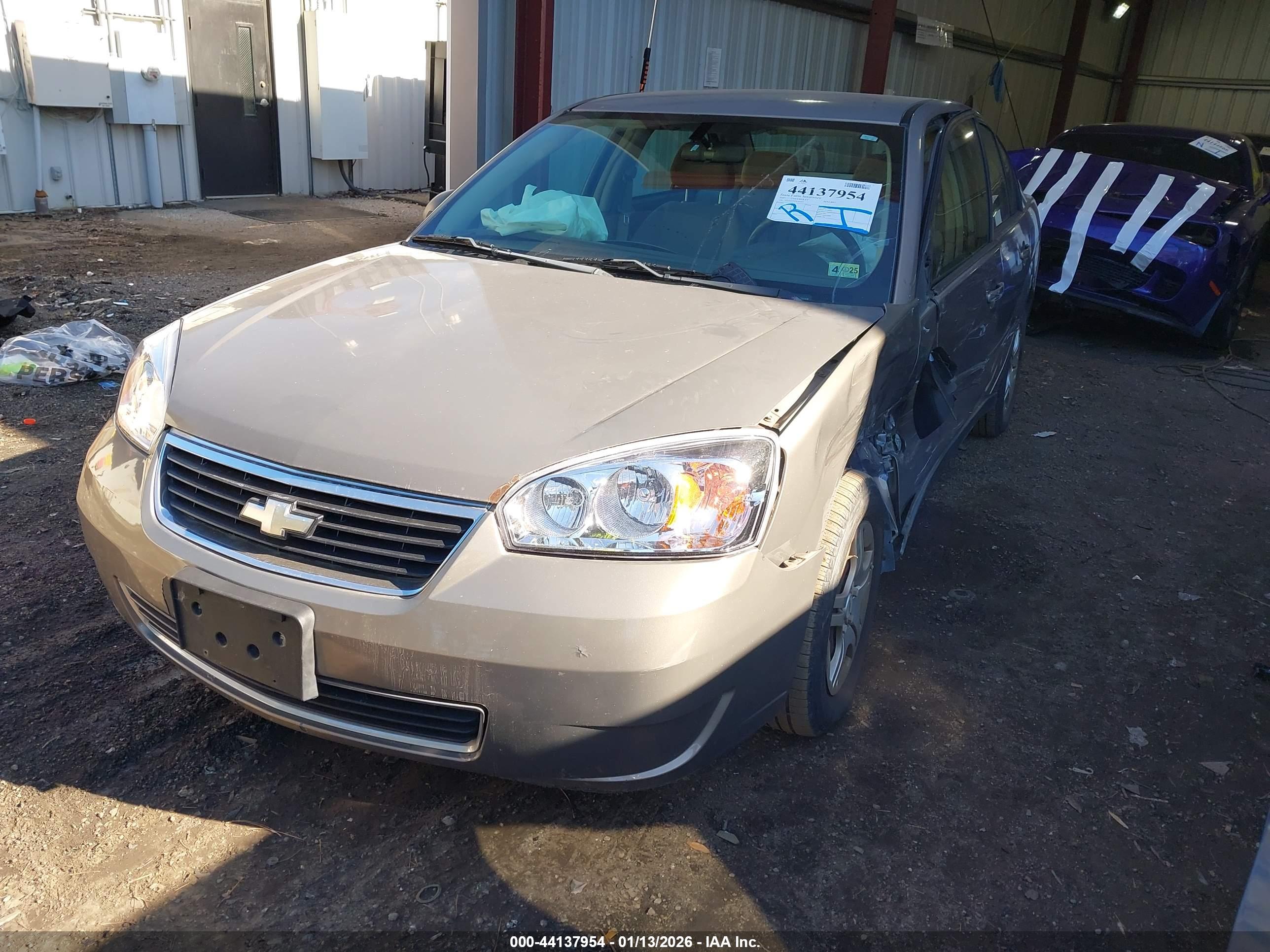 CHEVROLET MALIBU image 2