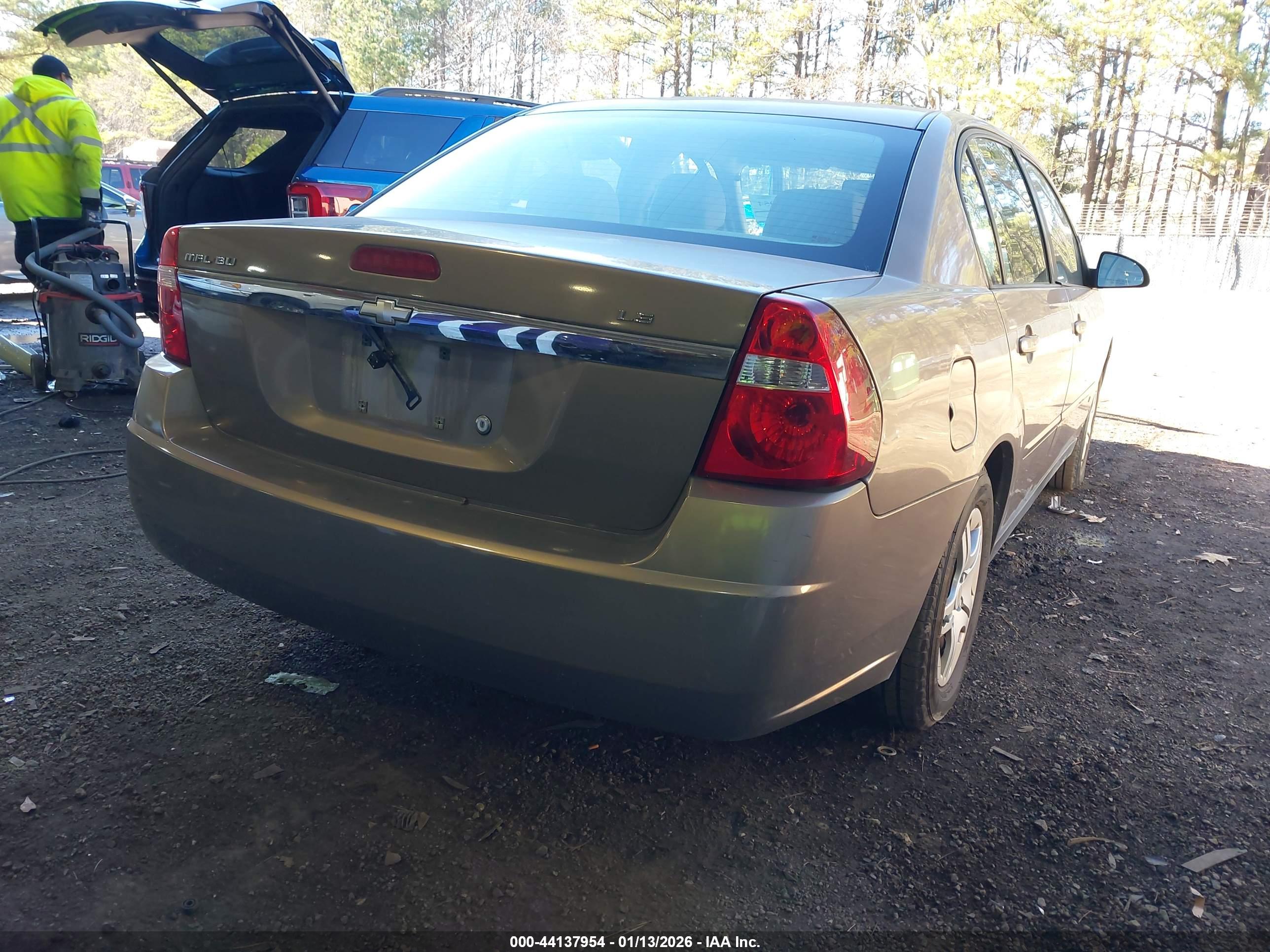 CHEVROLET MALIBU image 4