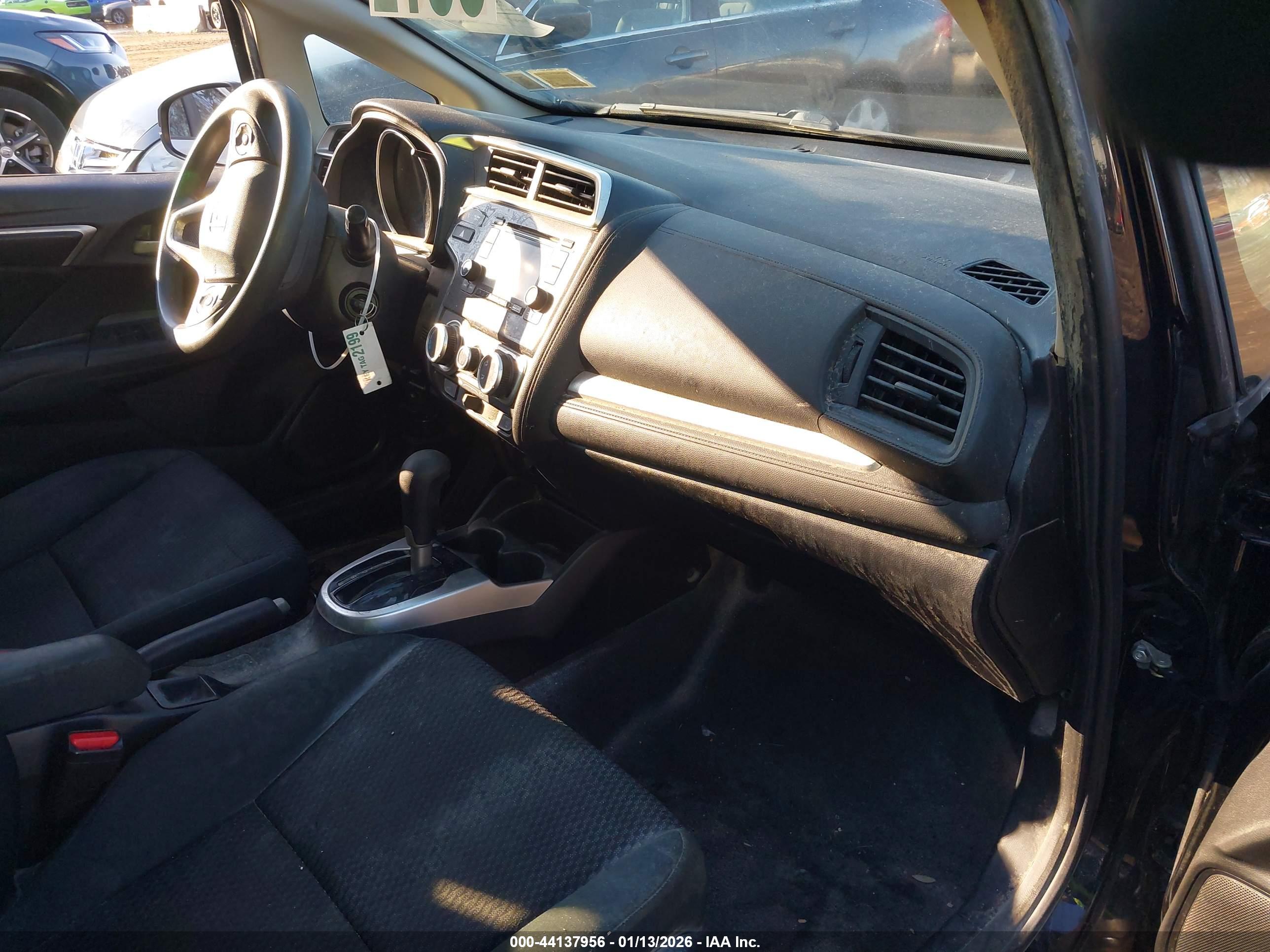 HONDA FIT image 5