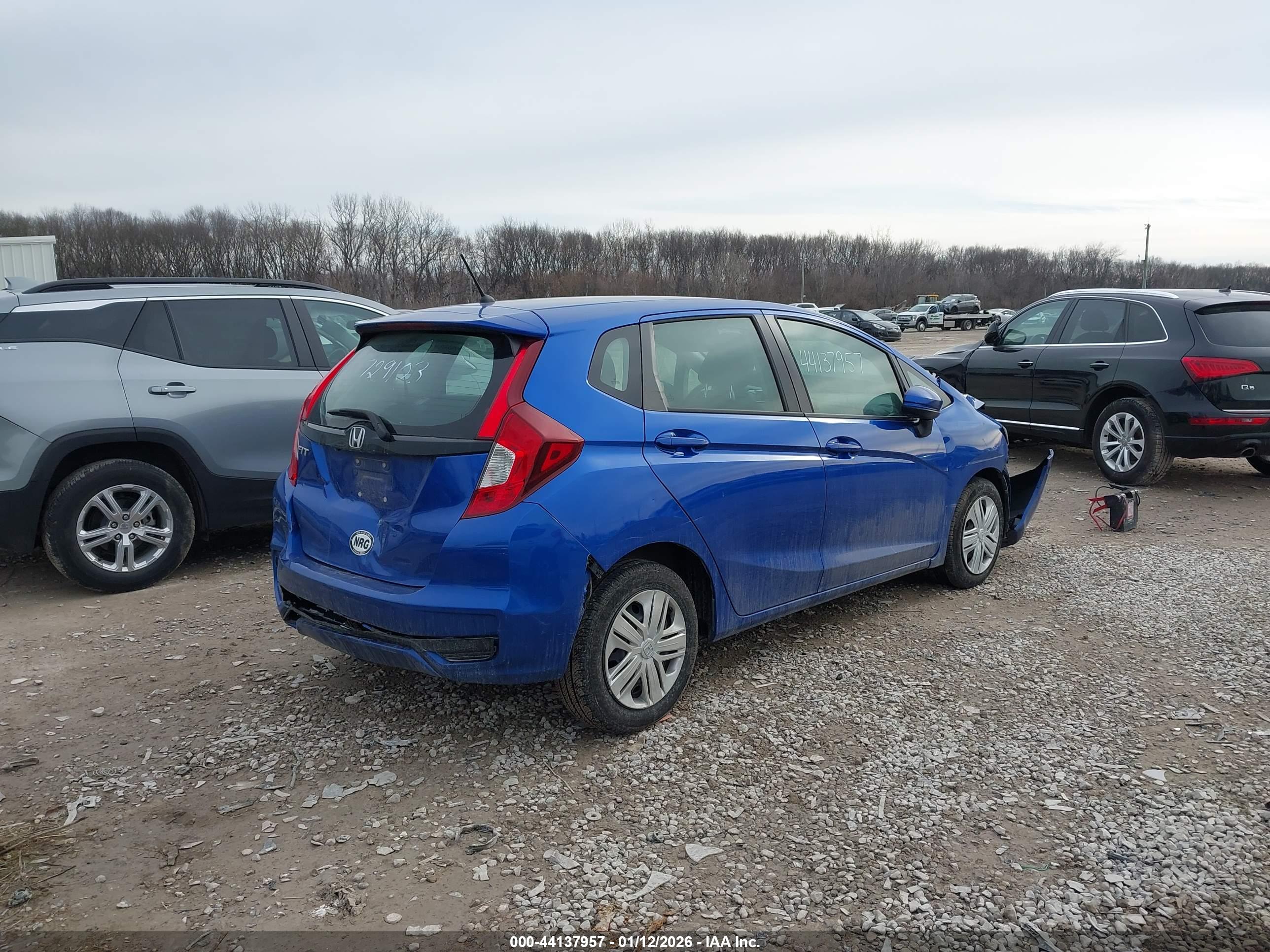 HONDA FIT image 4