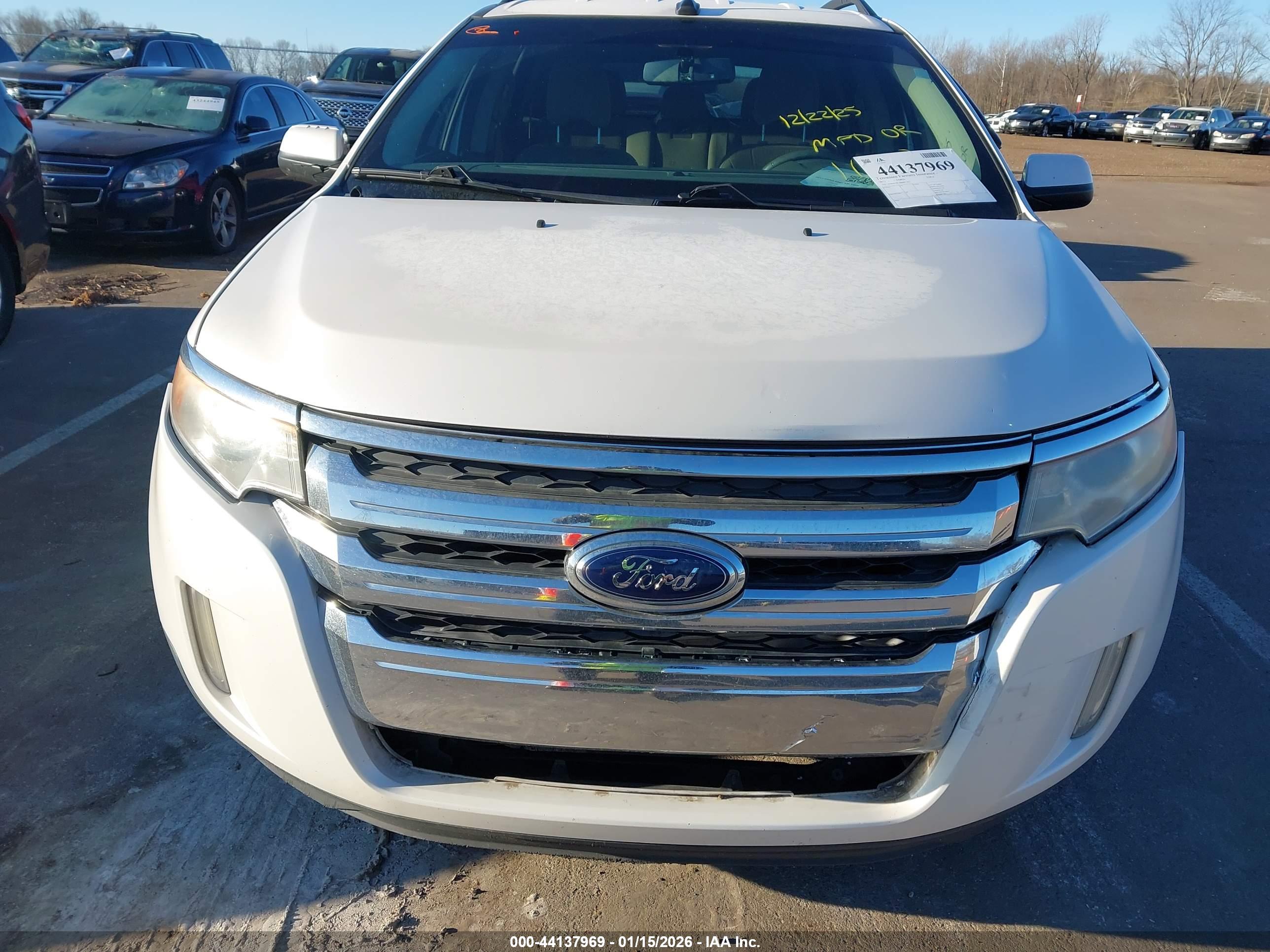 FORD EDGE image 6