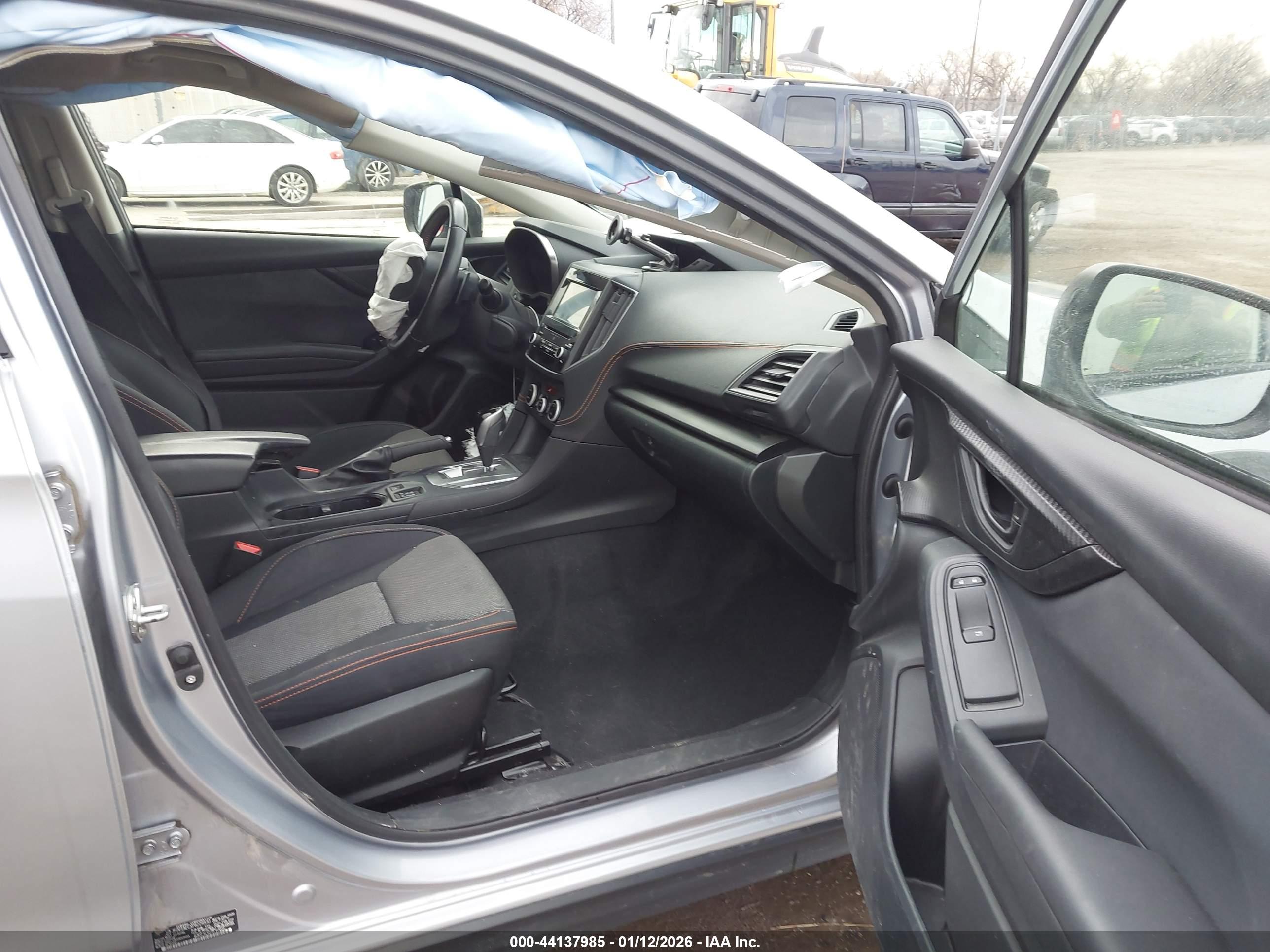 SUBARU CROSSTREK image 5