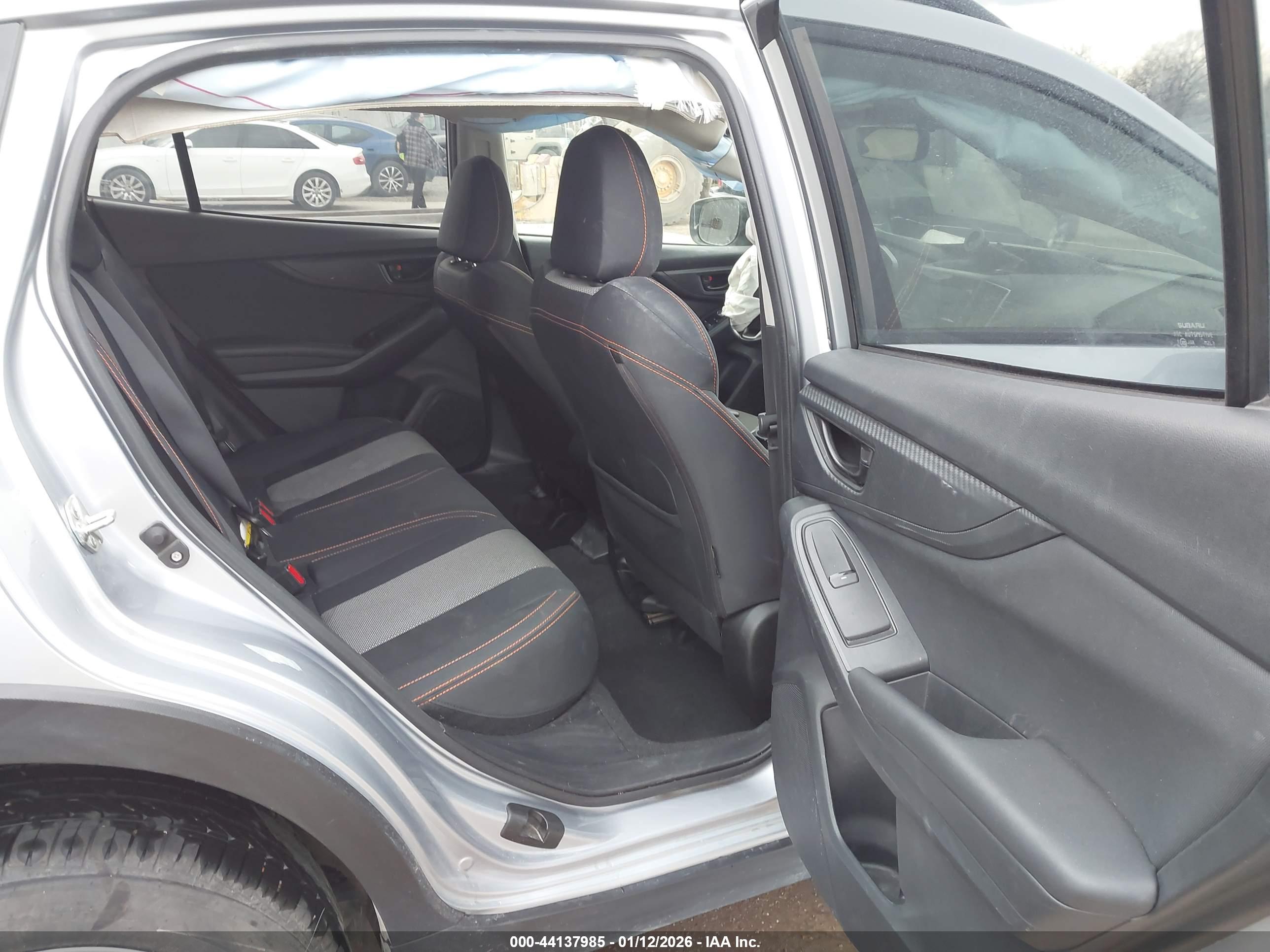 SUBARU CROSSTREK image 8