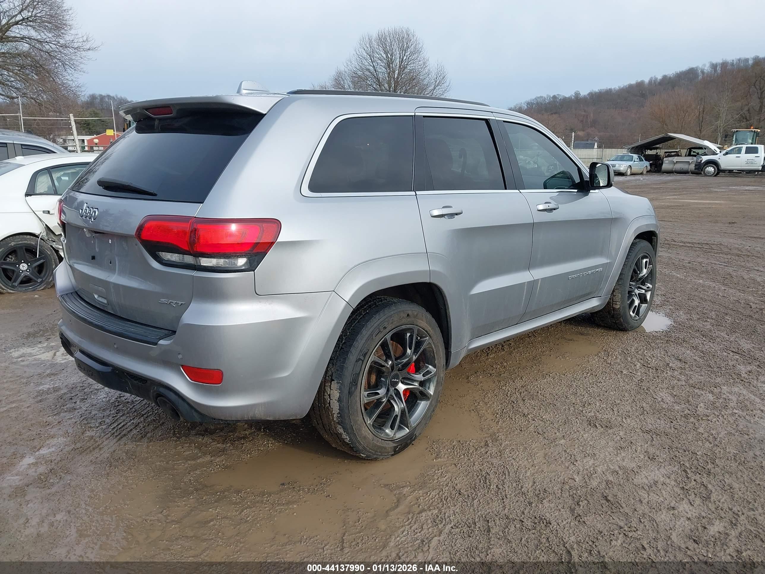 JEEP GRAND image 4