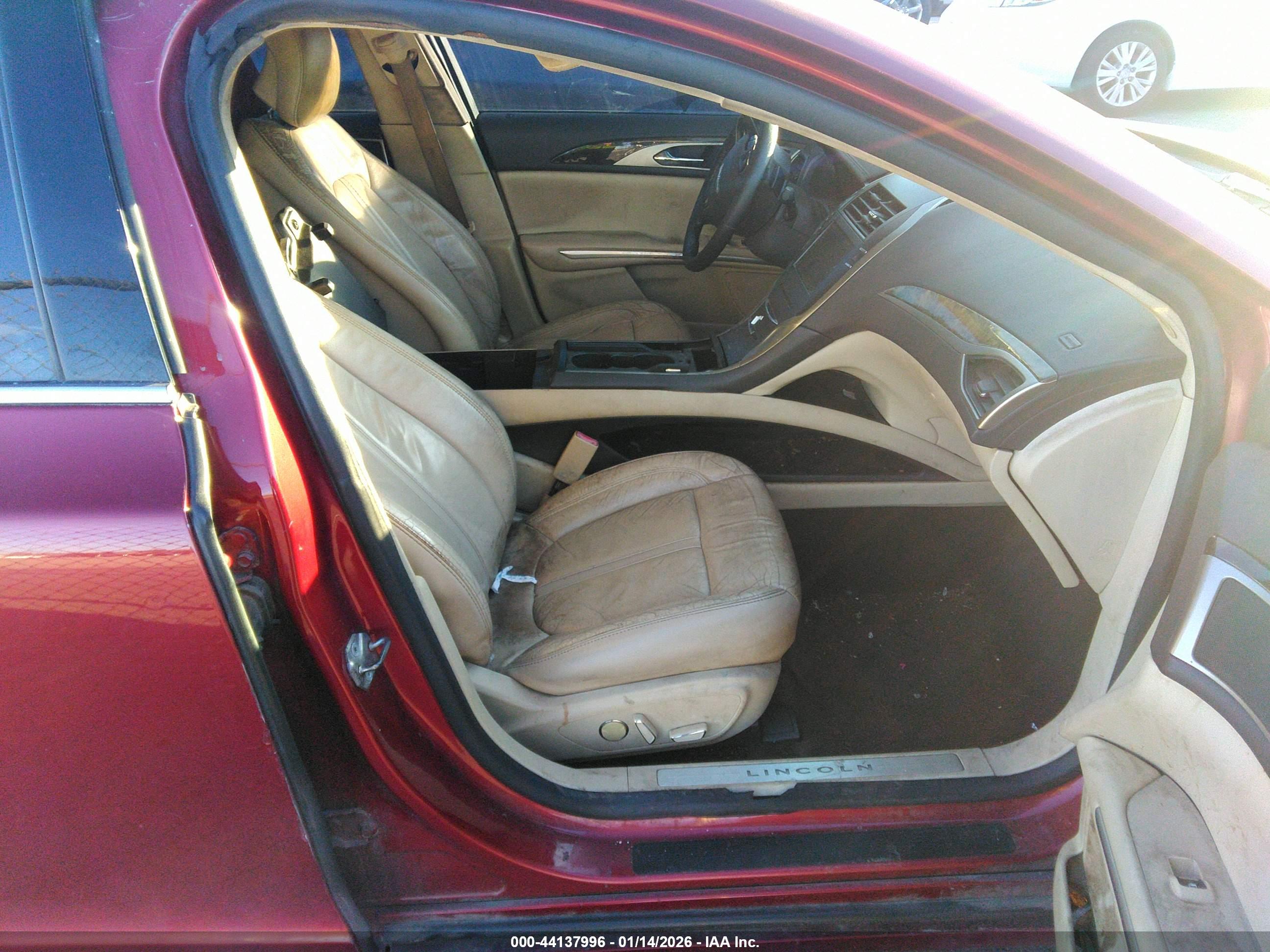 LINCOLN MKZ image 5