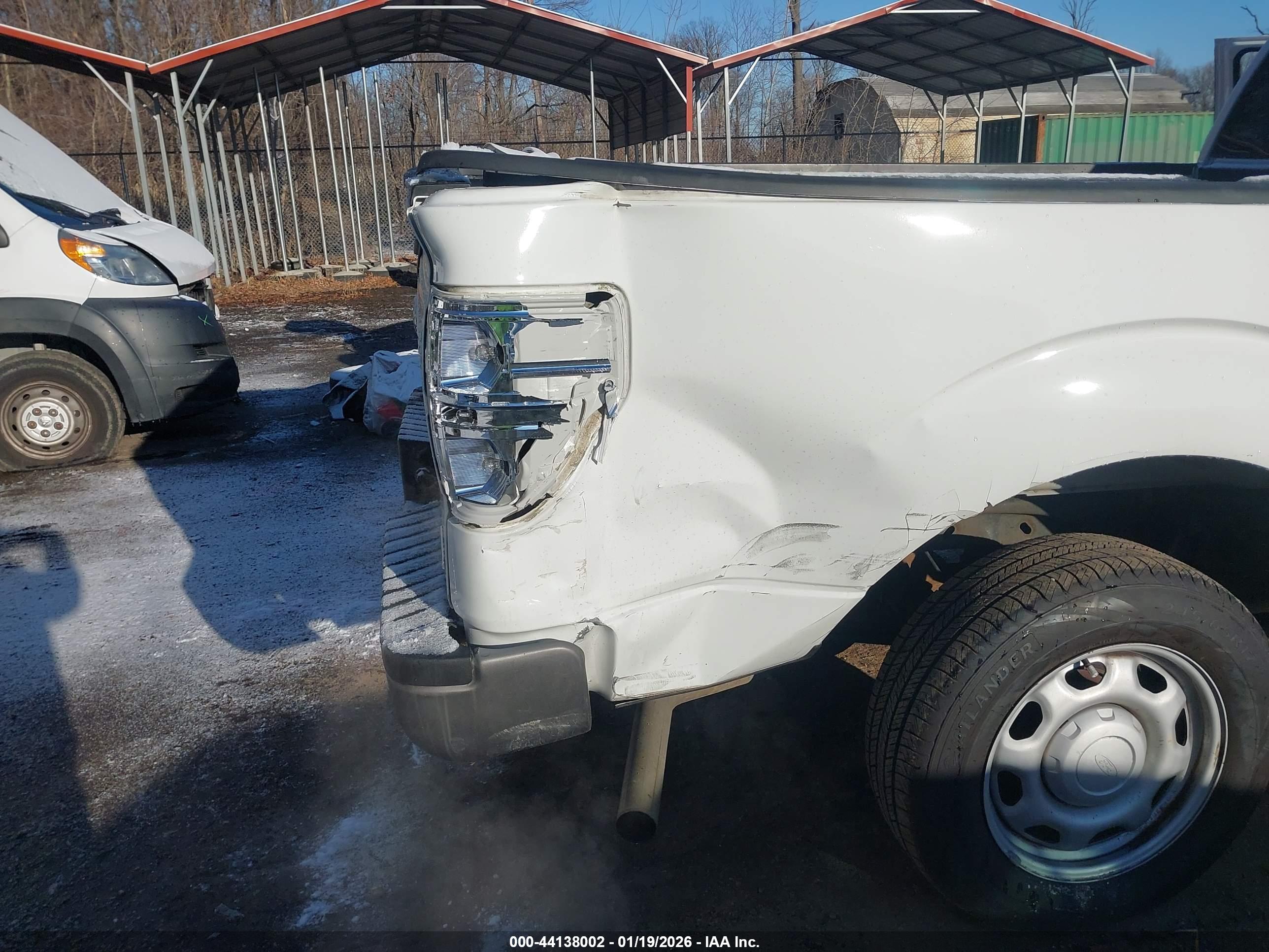FORD F-150 image 6