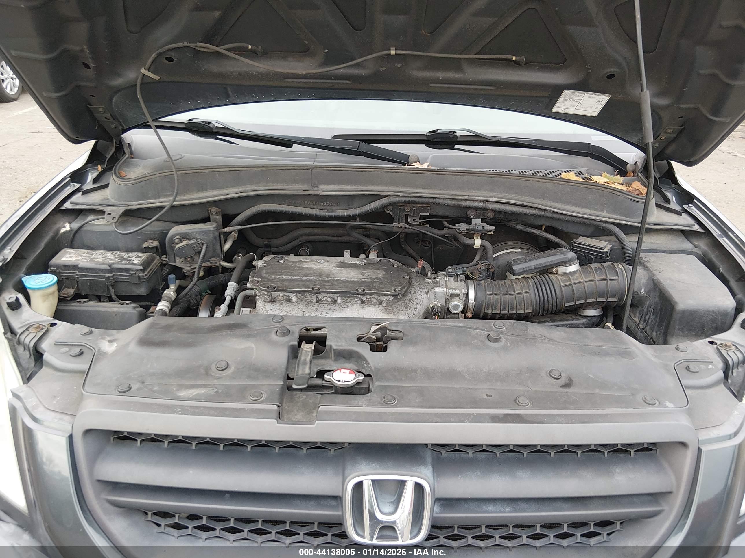 HONDA PILOT image 10