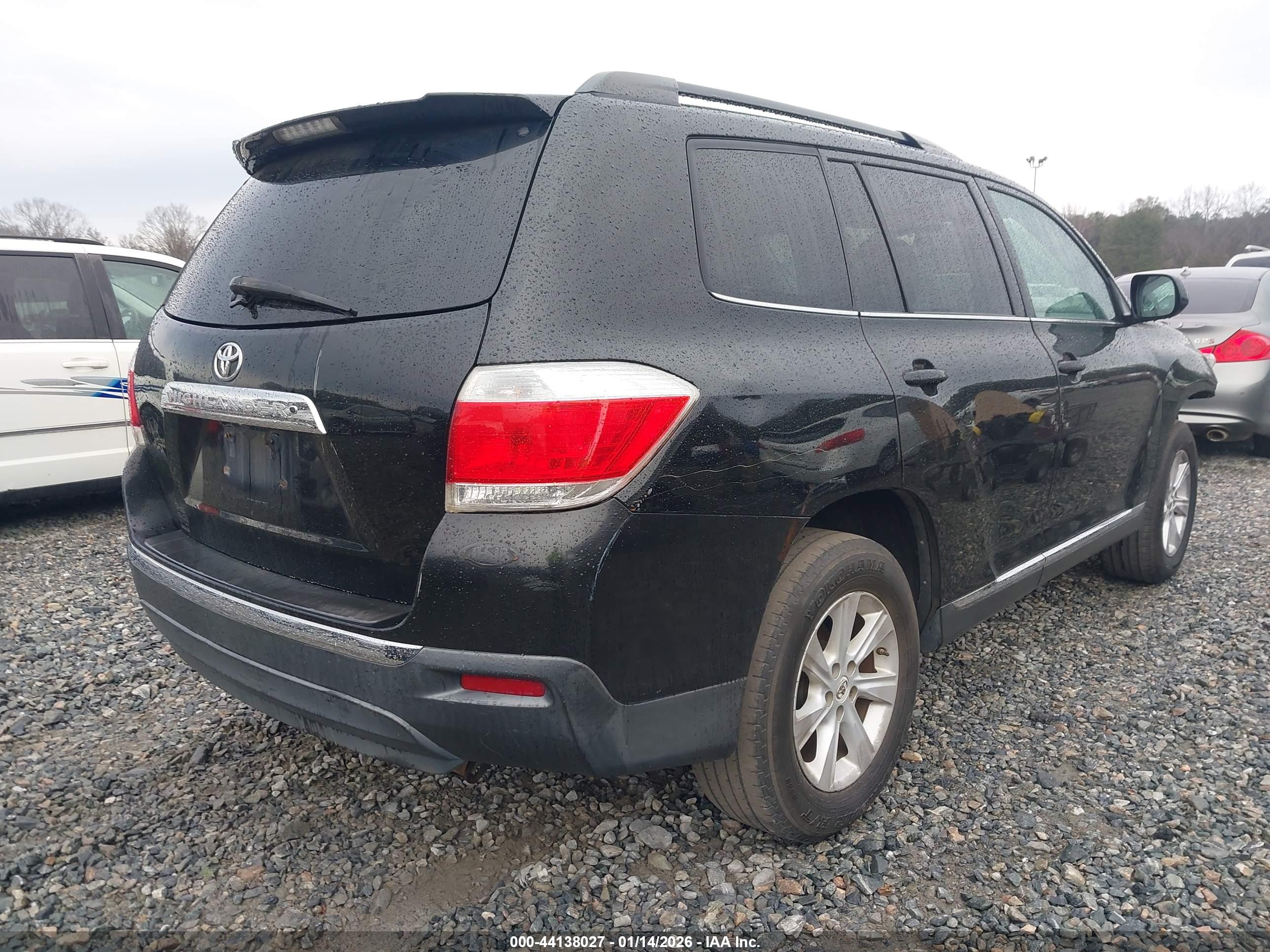 TOYOTA HIGHLANDER image 4