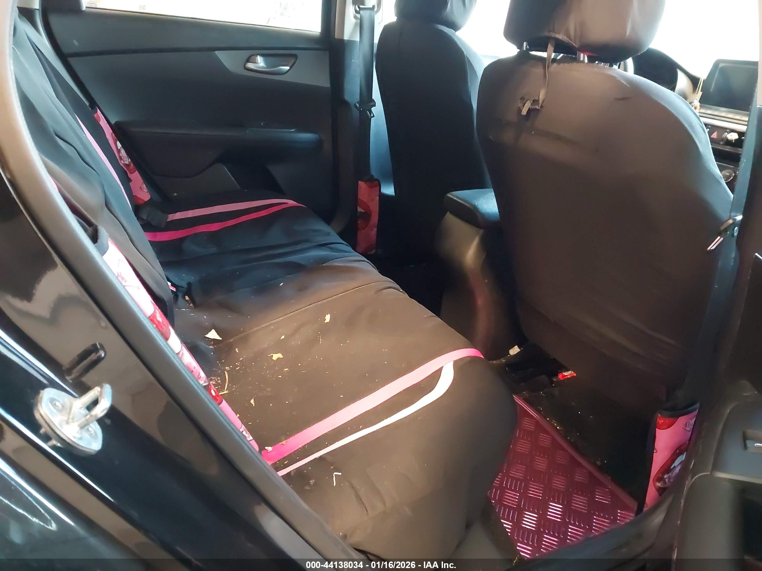 KIA FORTE image 8