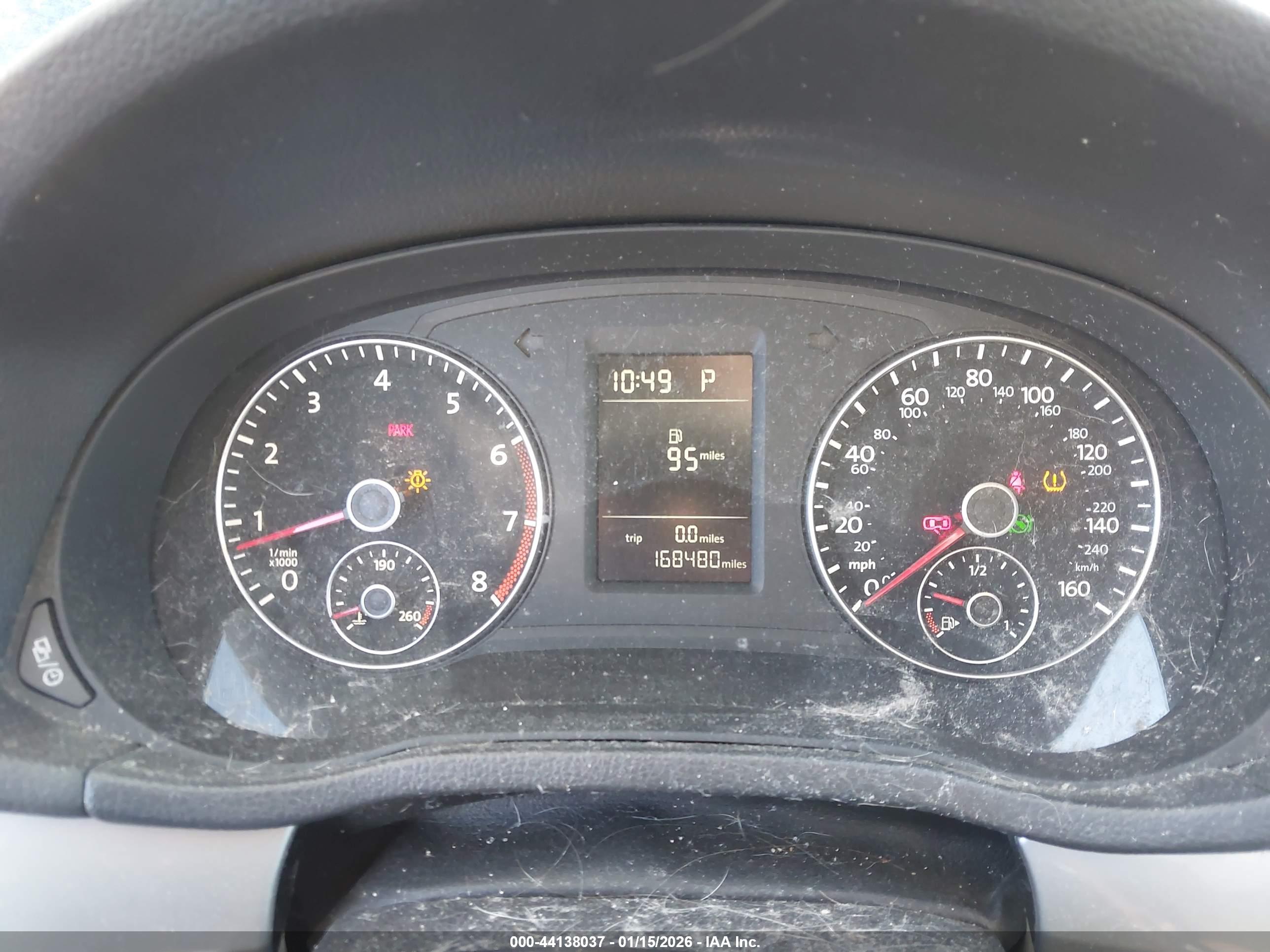 VOLKSWAGEN PASSAT image 7