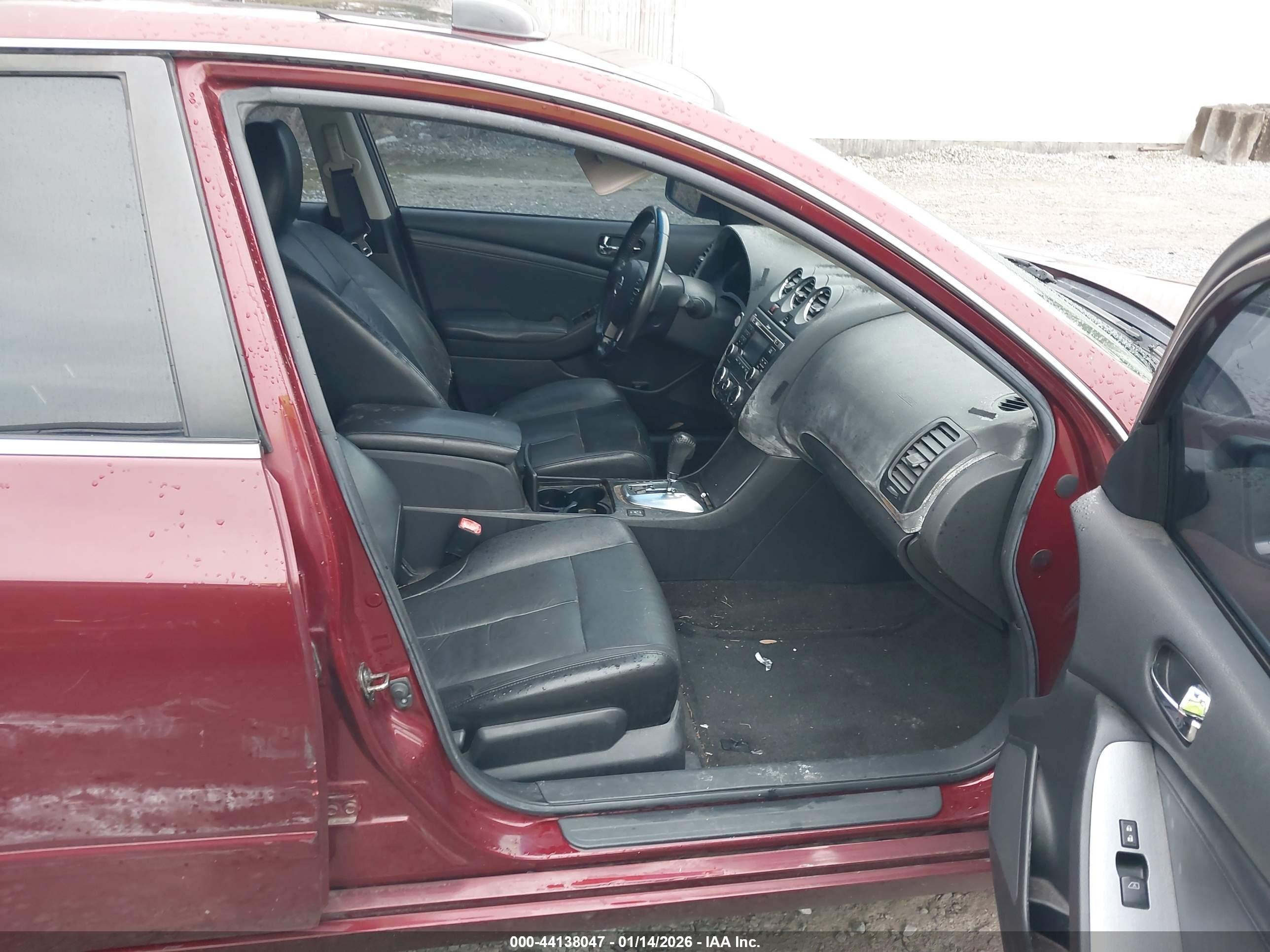 NISSAN ALTIMA image 5