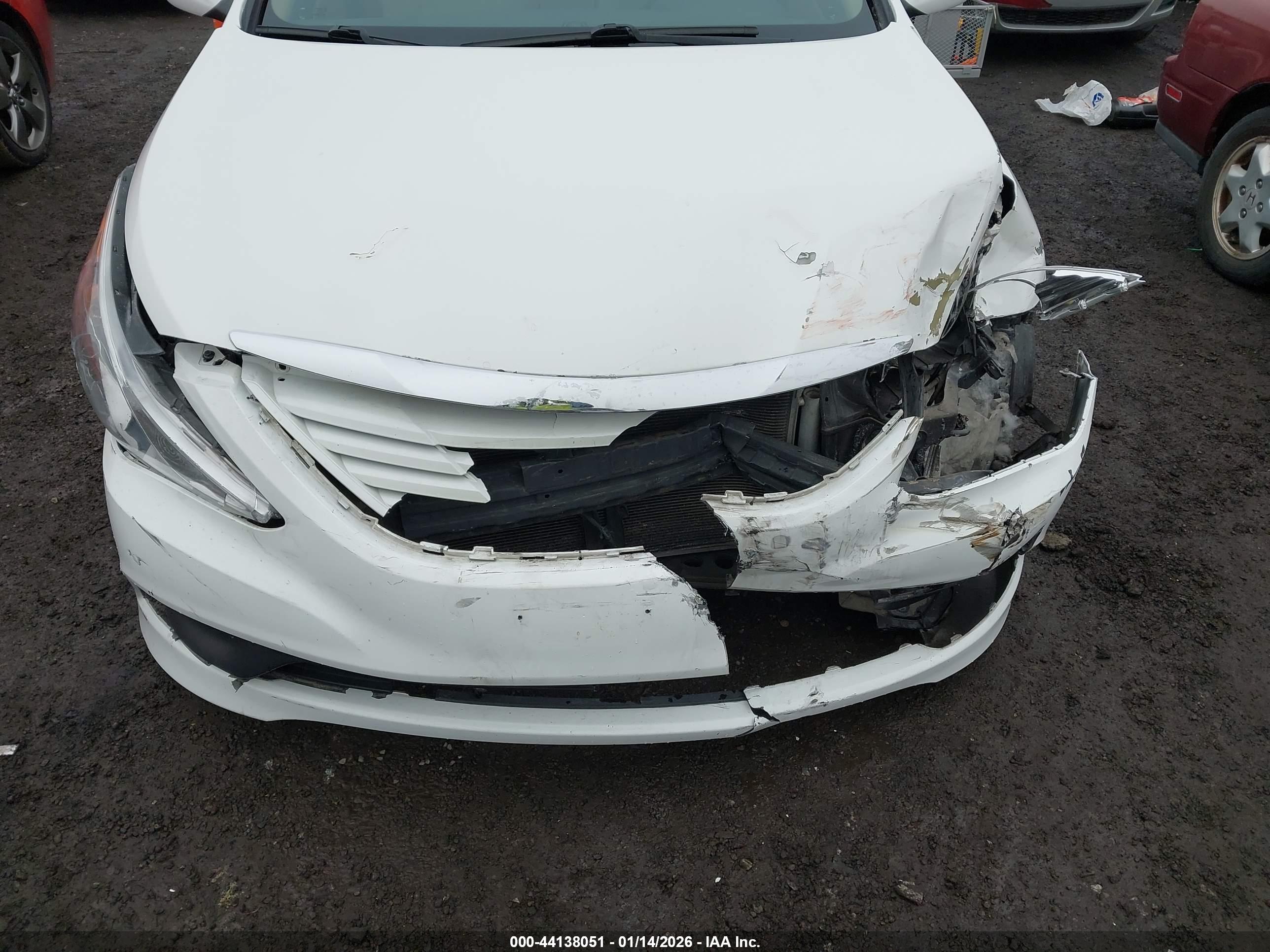HYUNDAI SONATA image 6