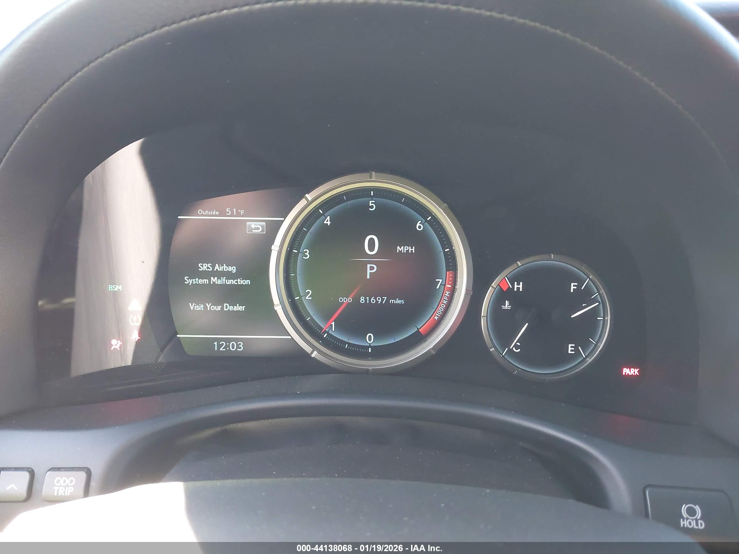 LEXUS GS image 7