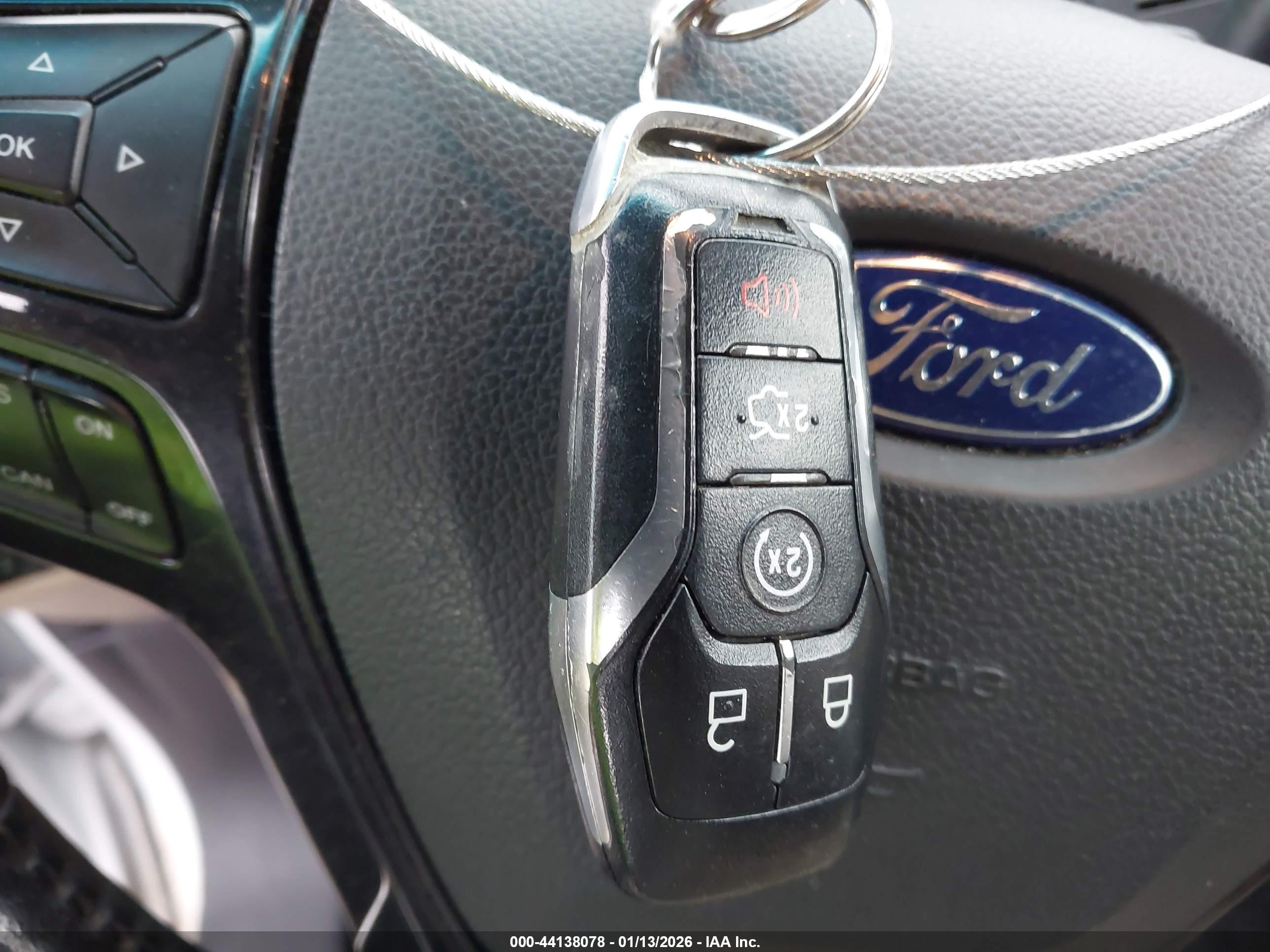 FORD EXPLORER image 11