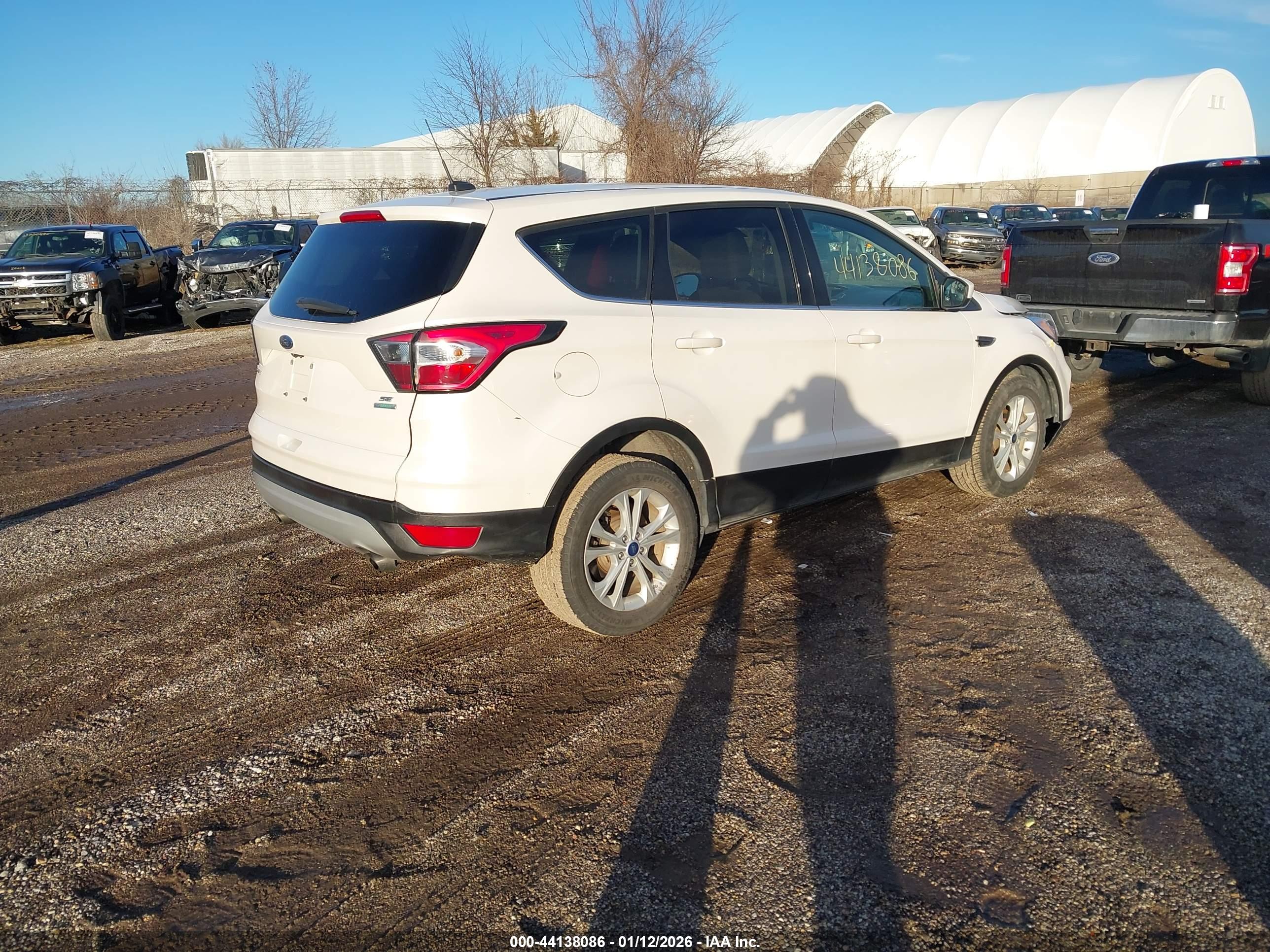 FORD ESCAPE image 4