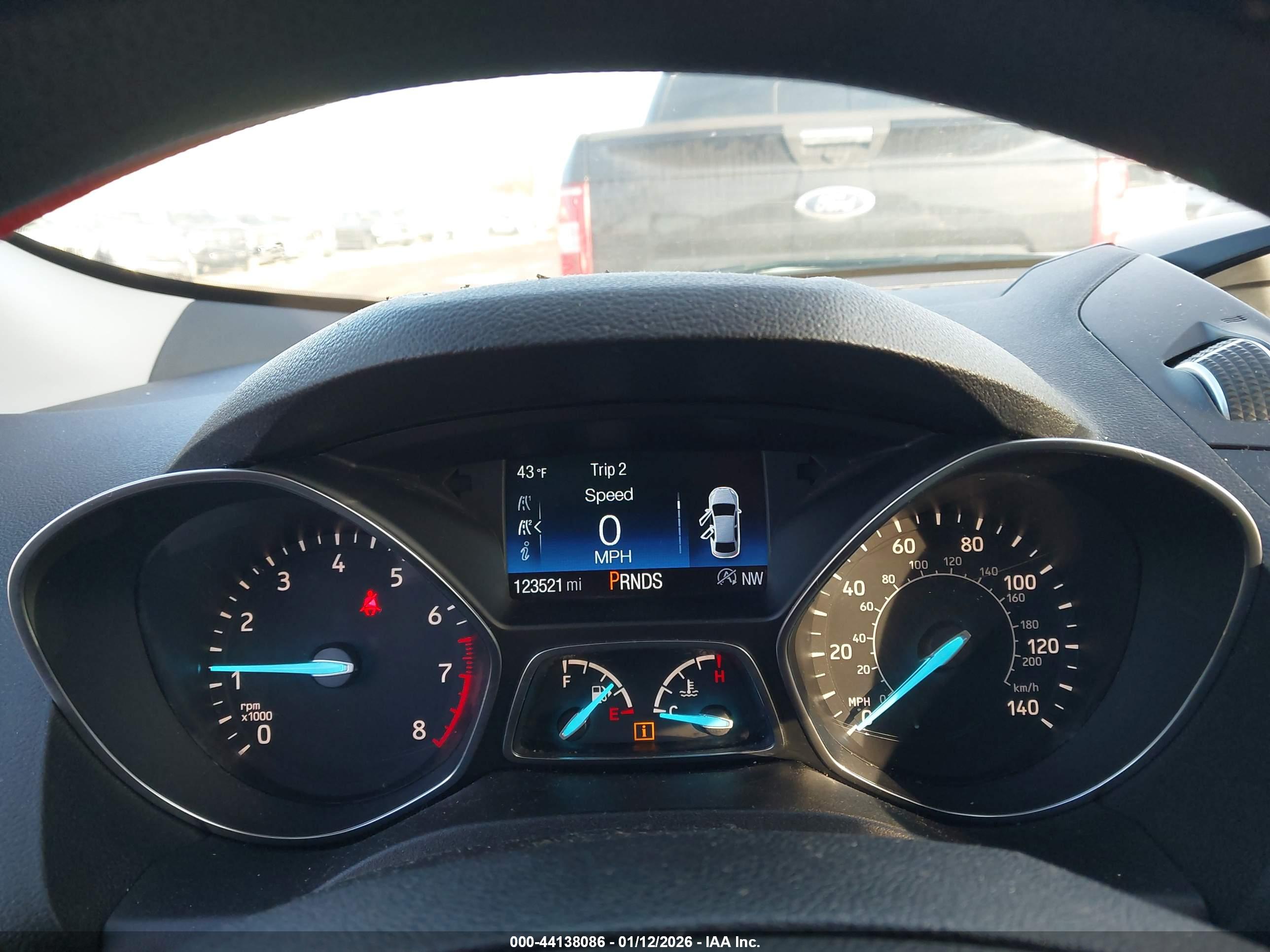 FORD ESCAPE image 7