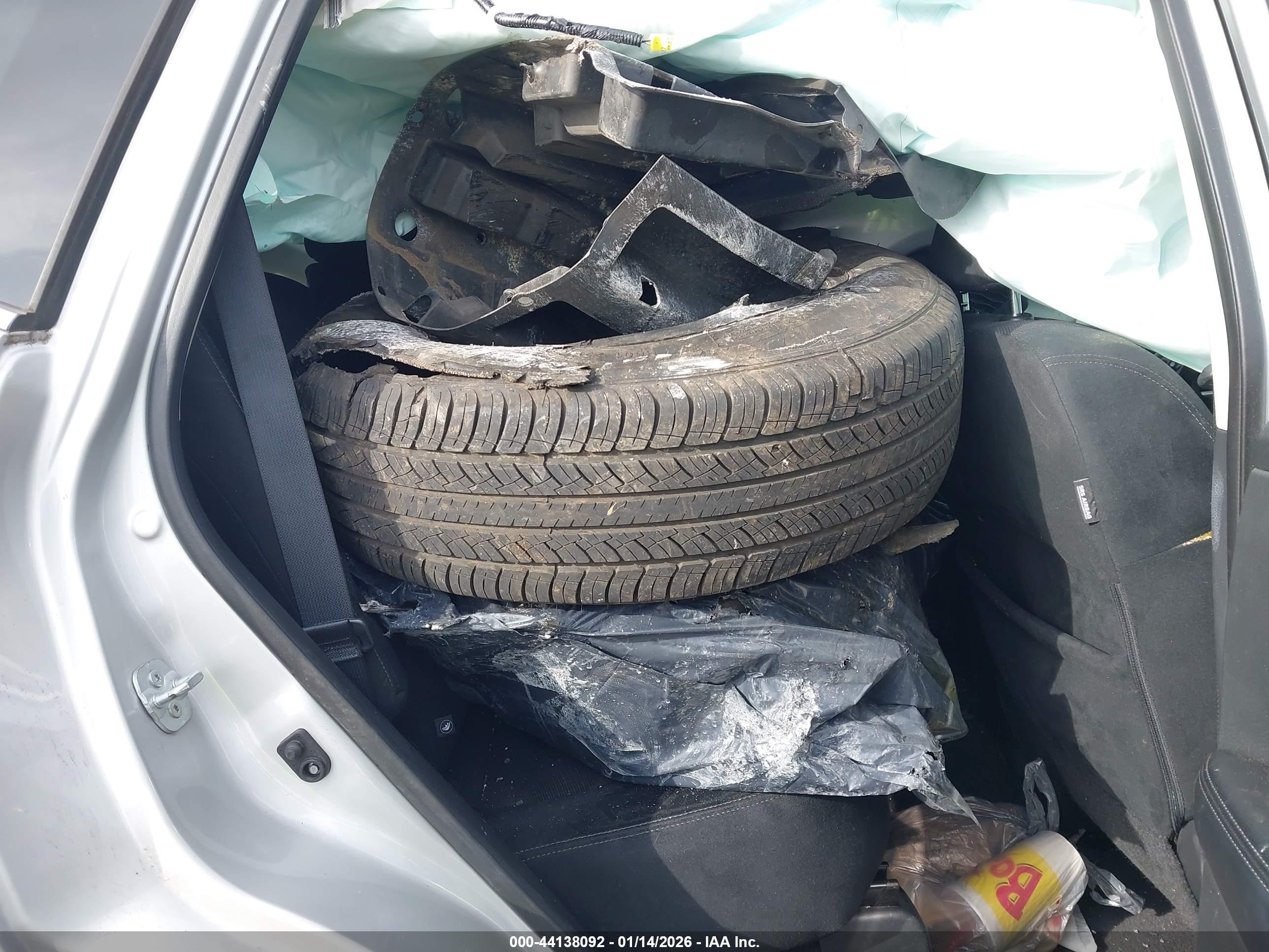 NISSAN ROGUE image 8
