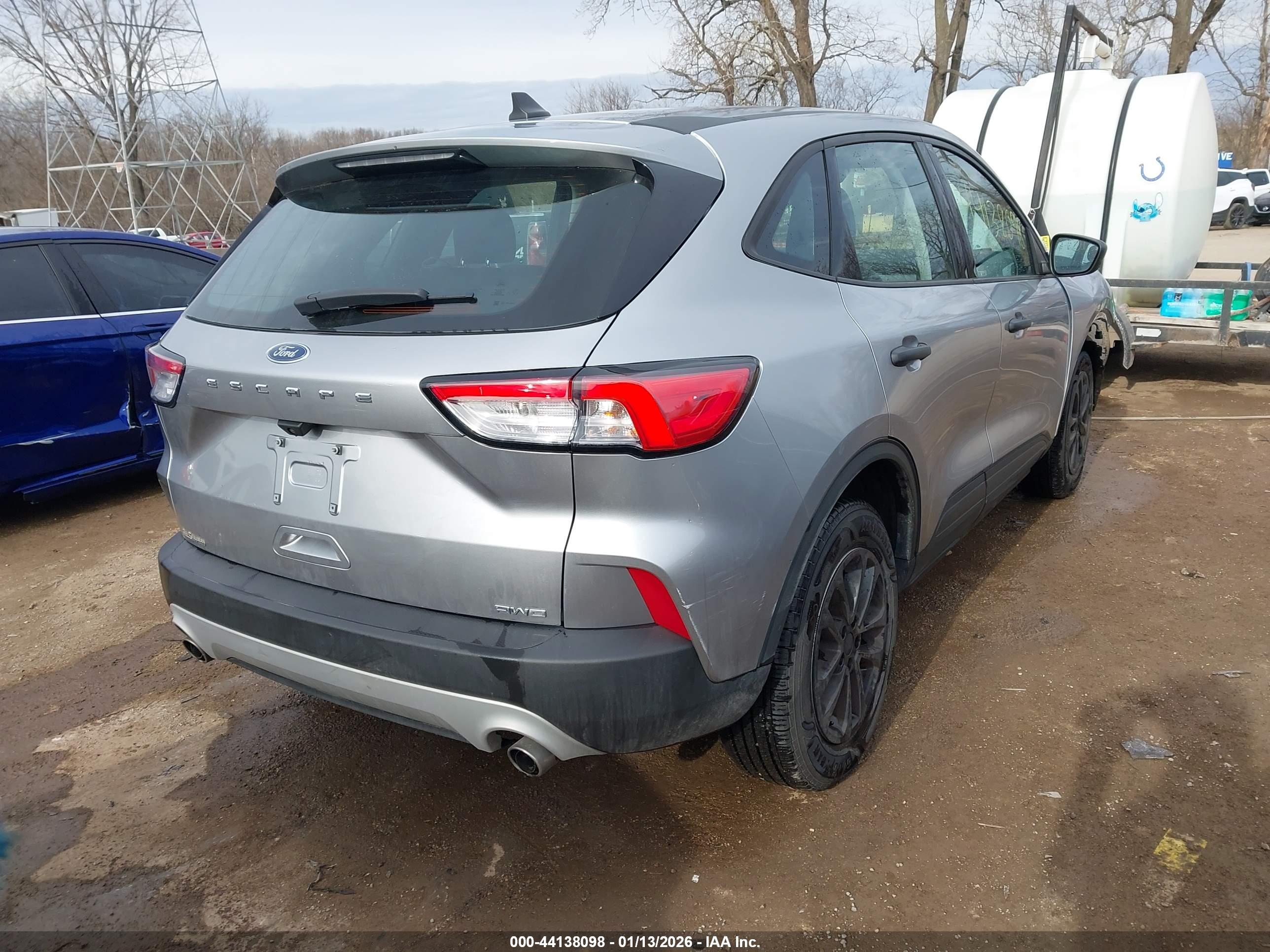 FORD ESCAPE image 4