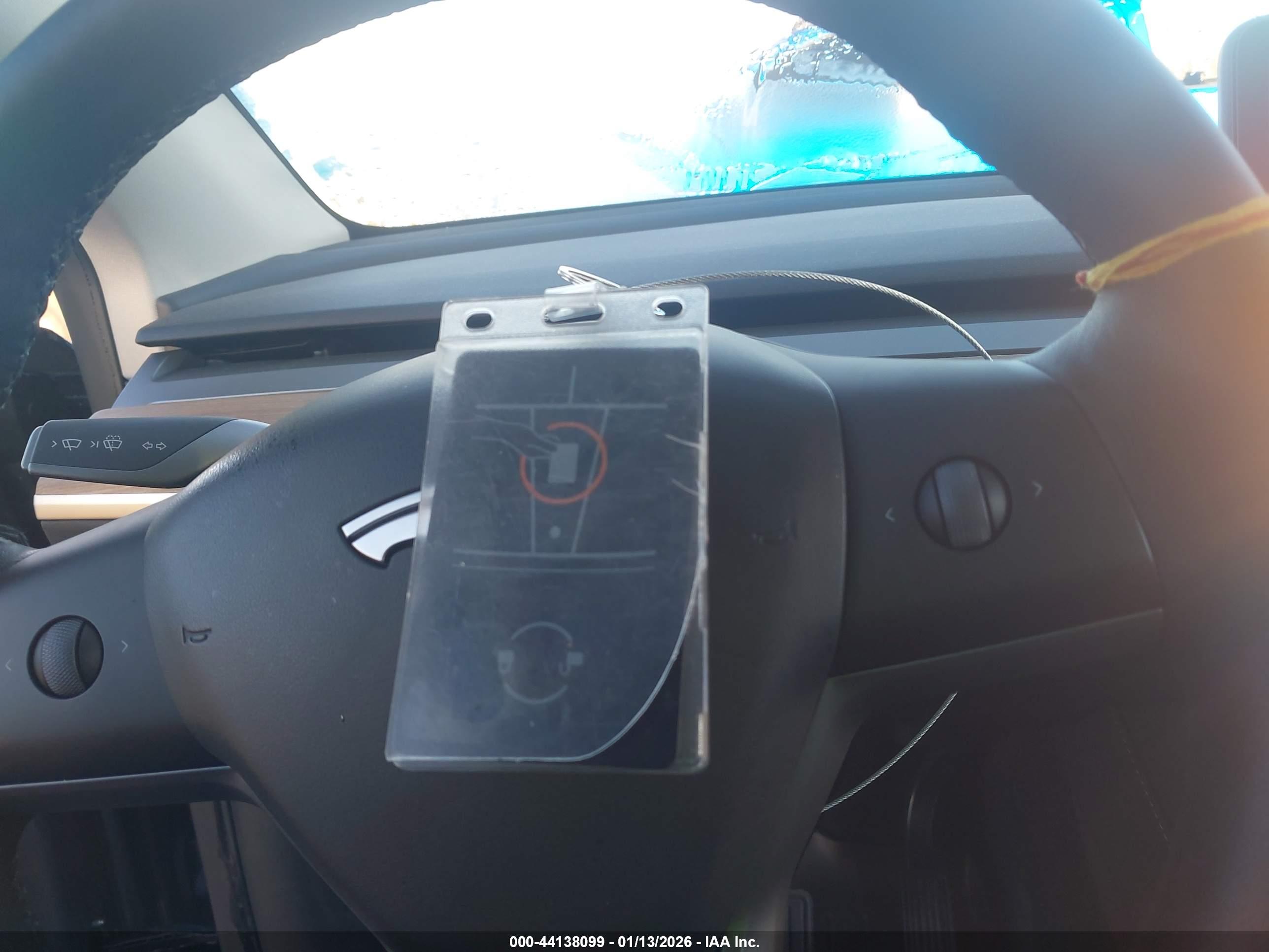 TESLA MODEL image 11