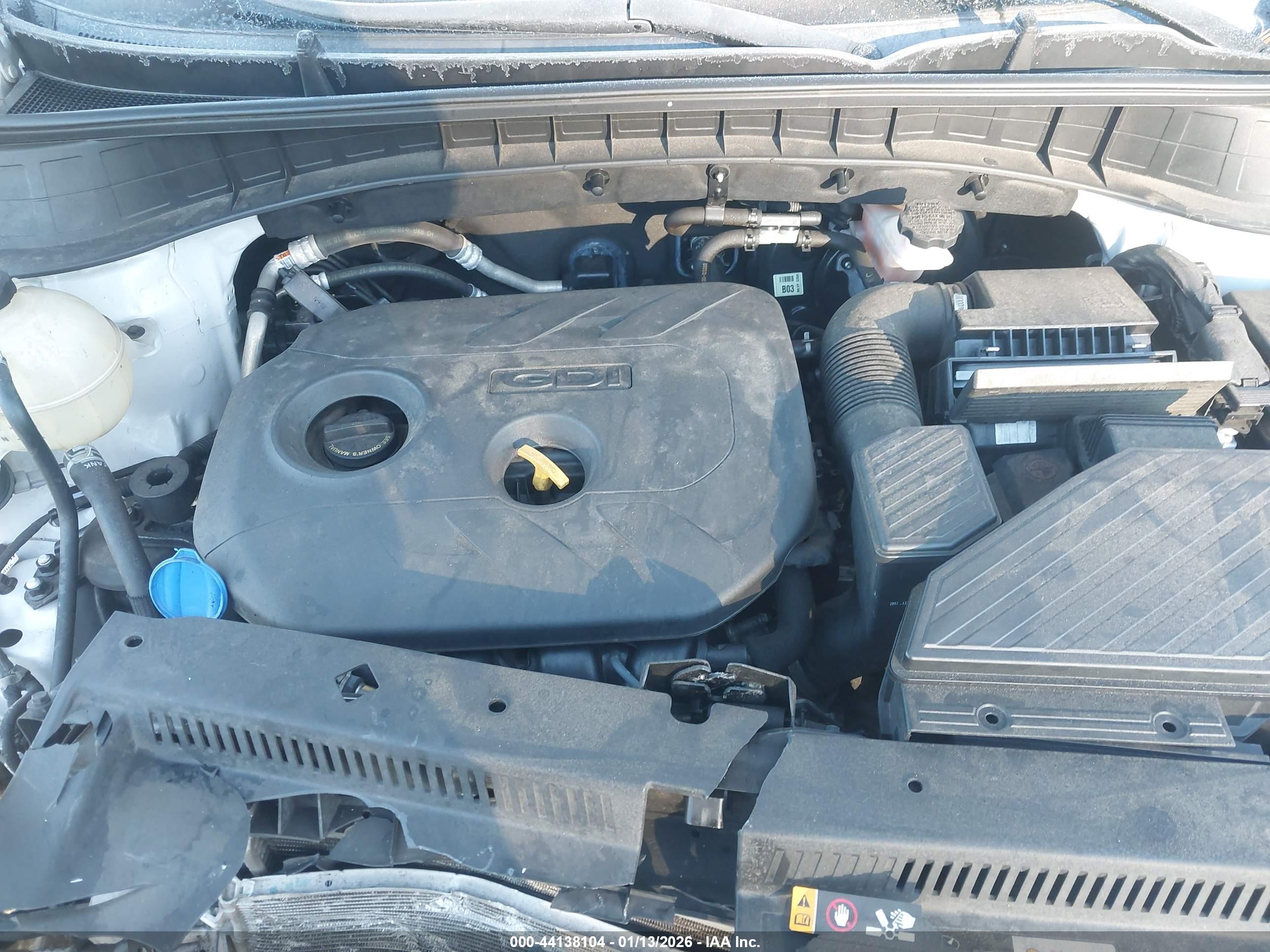 HYUNDAI TUCSON image 10